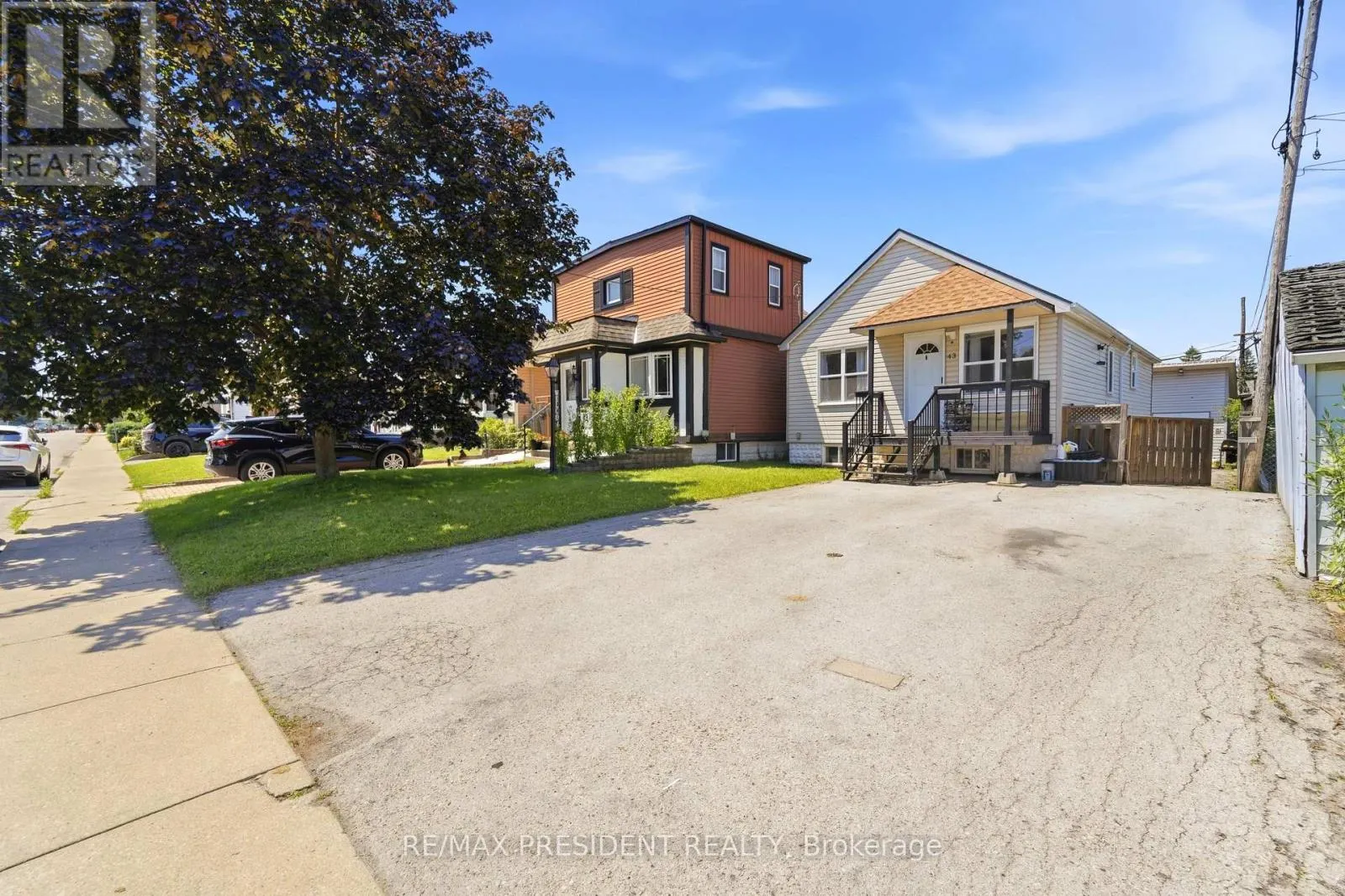 43 ADAIR AVENUE N