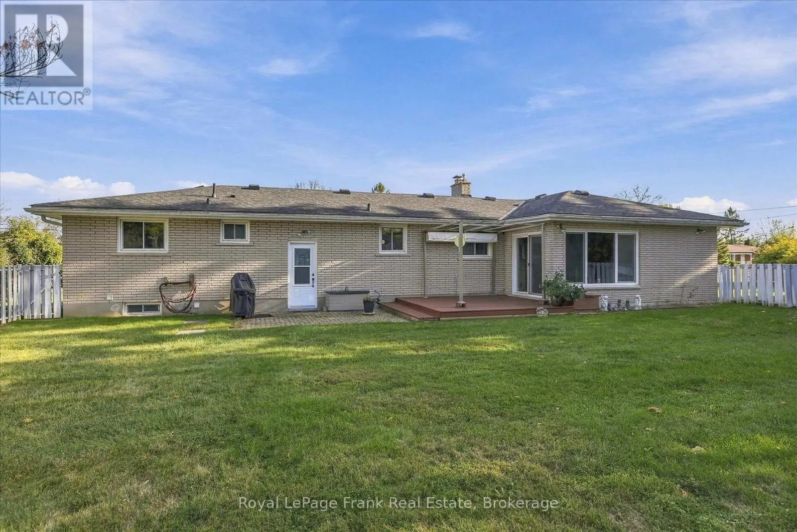 362 SIMONS AVENUE