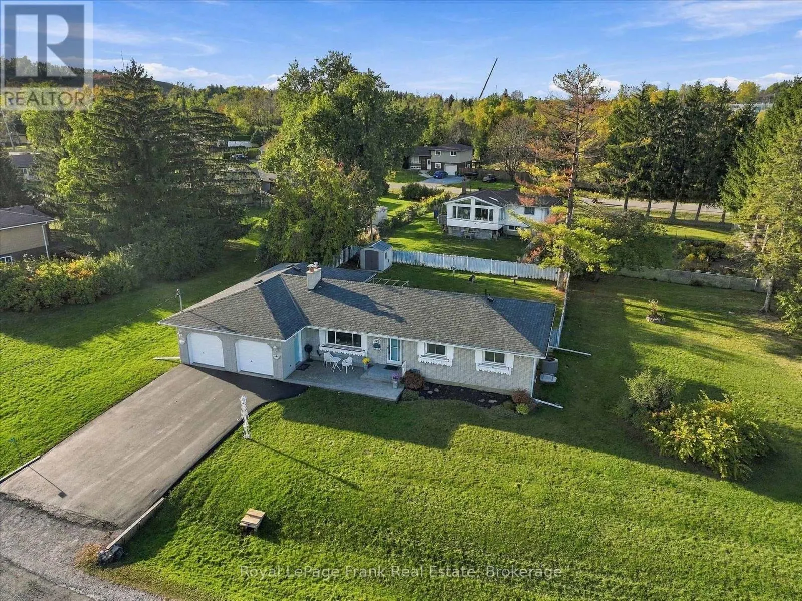 362 SIMONS AVENUE