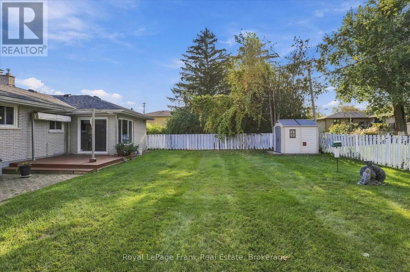 362 SIMONS AVENUE