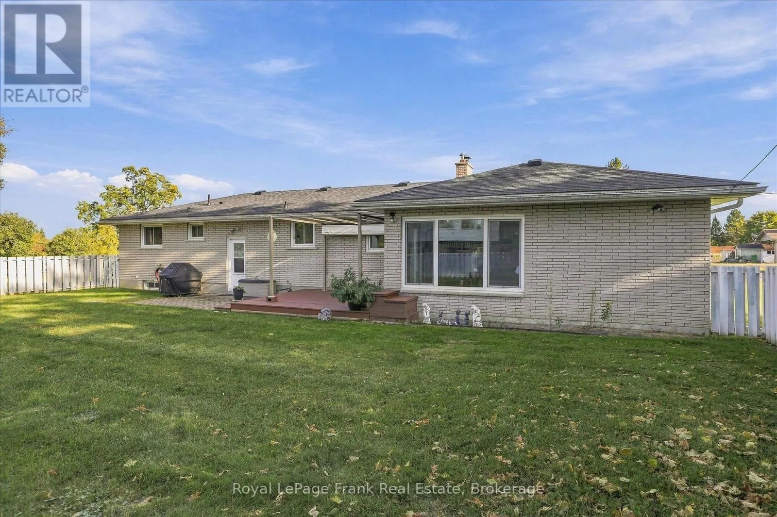 362 SIMONS AVENUE