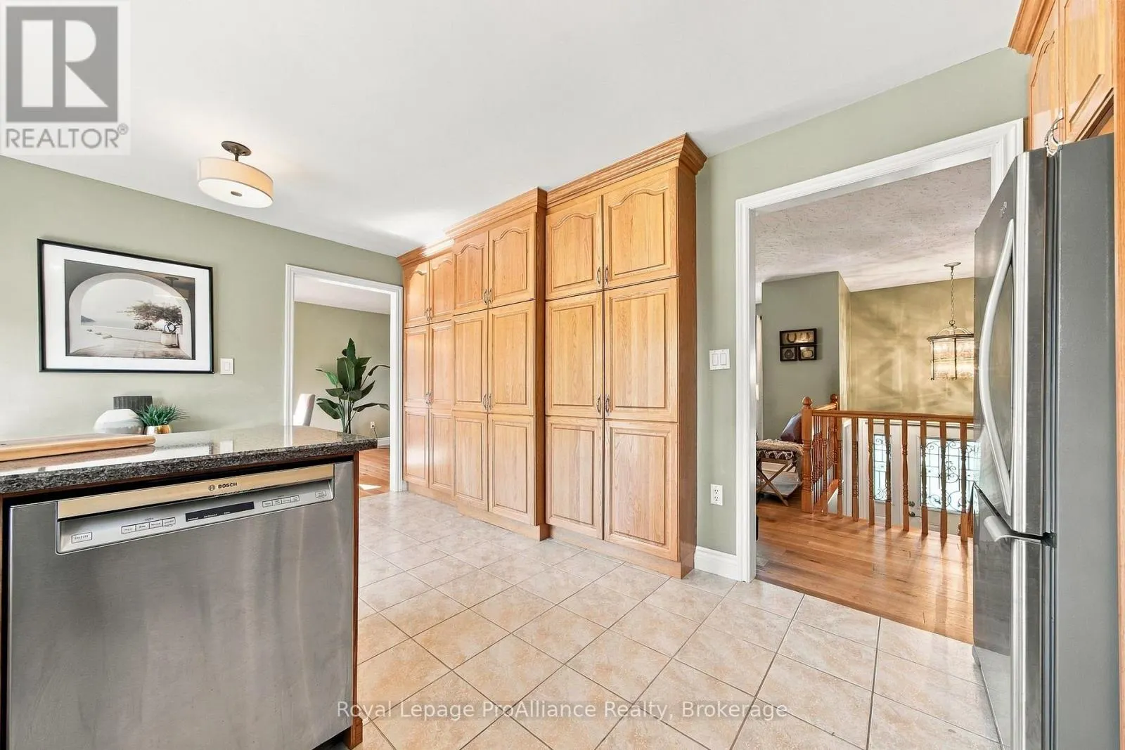176 ASHLEY STREET