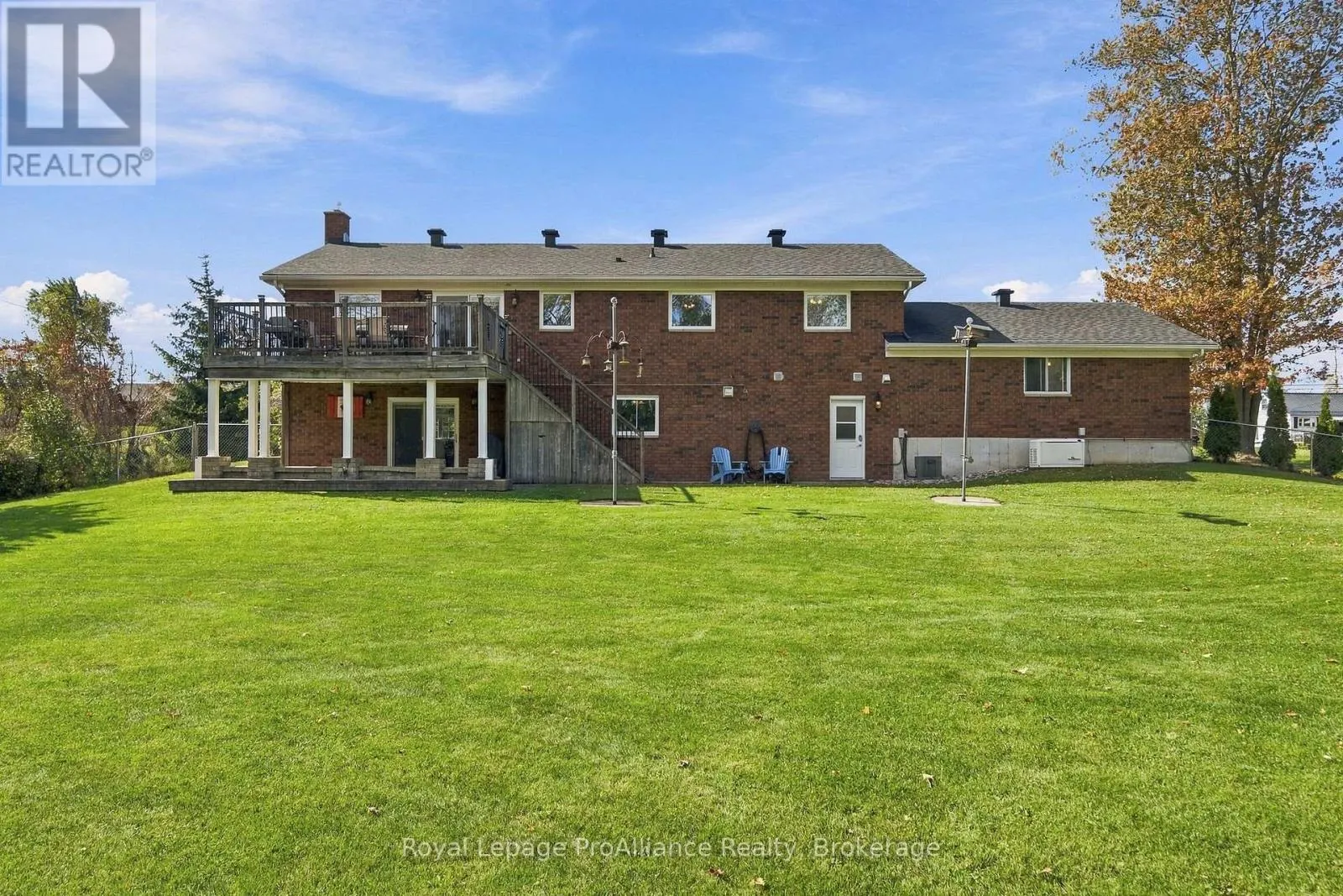 176 ASHLEY STREET