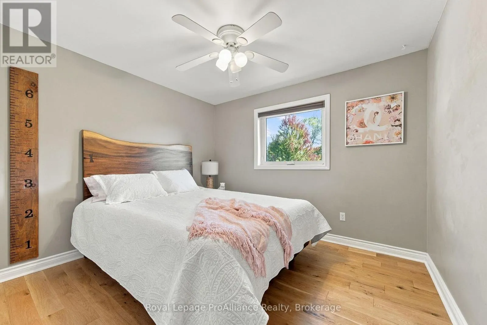 176 ASHLEY STREET