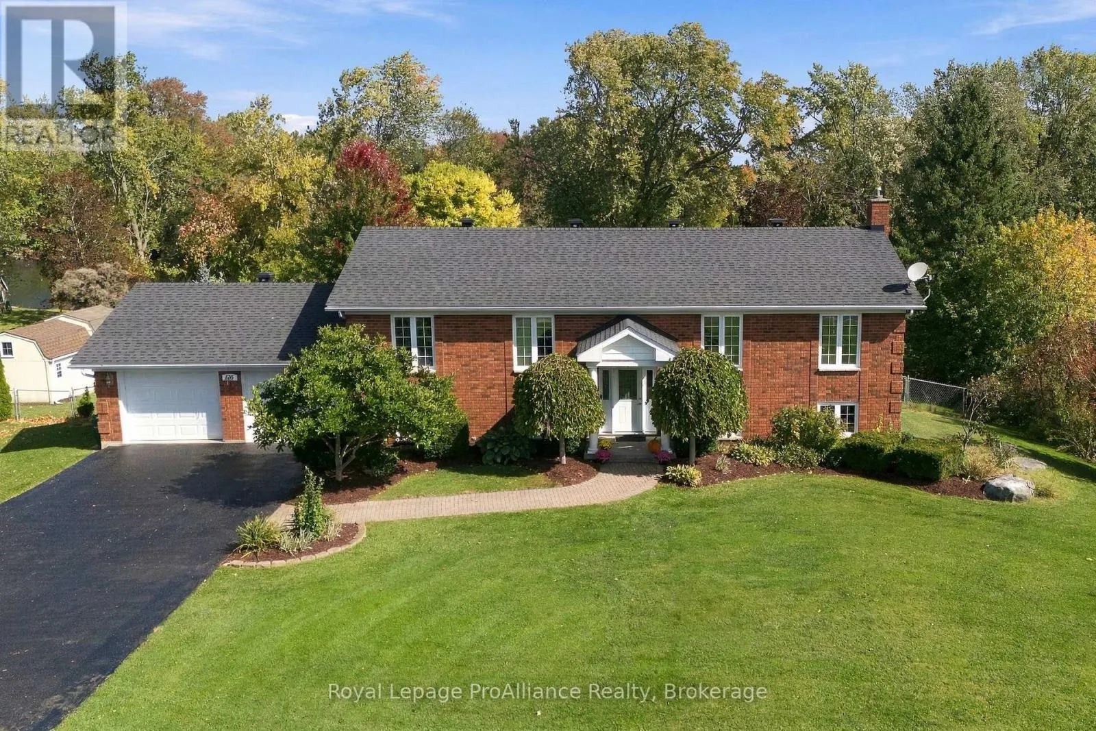 176 ASHLEY STREET