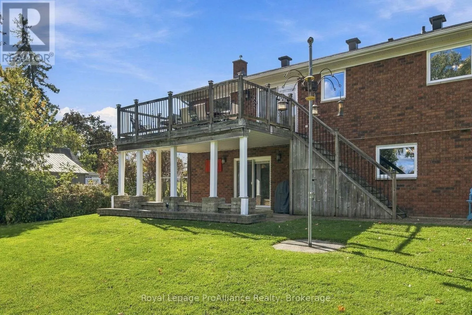 176 ASHLEY STREET