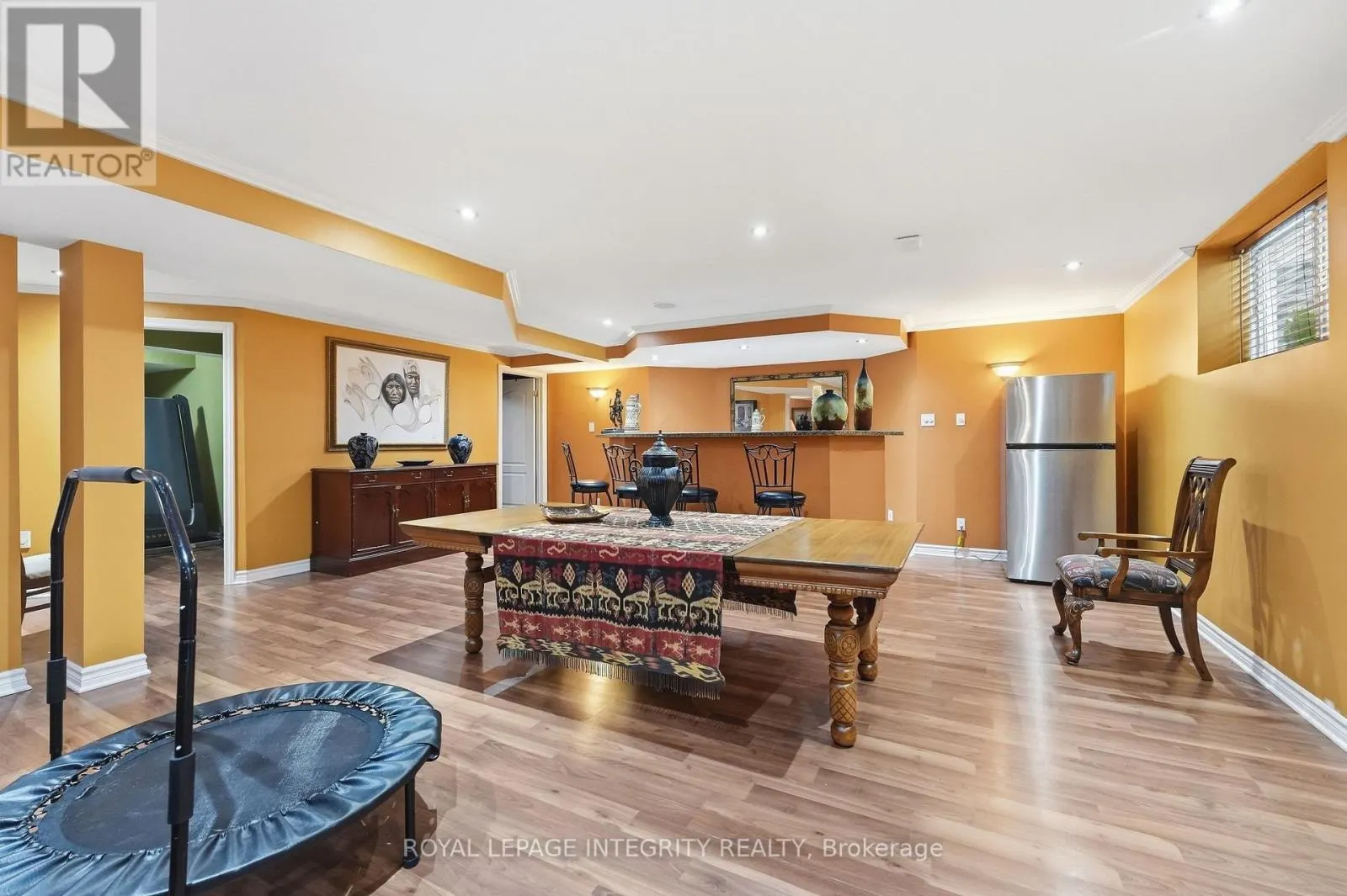 2169 VALENCEVILLE CRESCENT