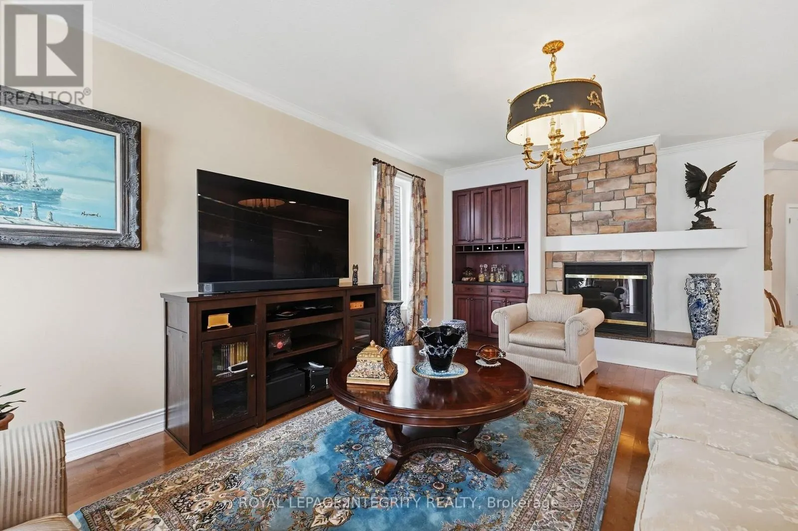 2169 VALENCEVILLE CRESCENT
