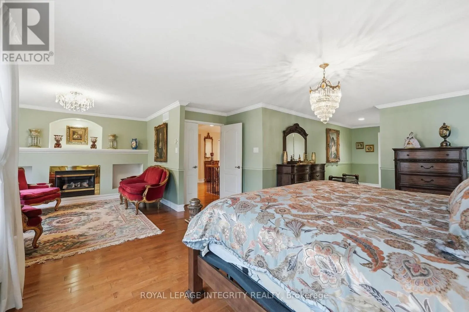 2169 VALENCEVILLE CRESCENT