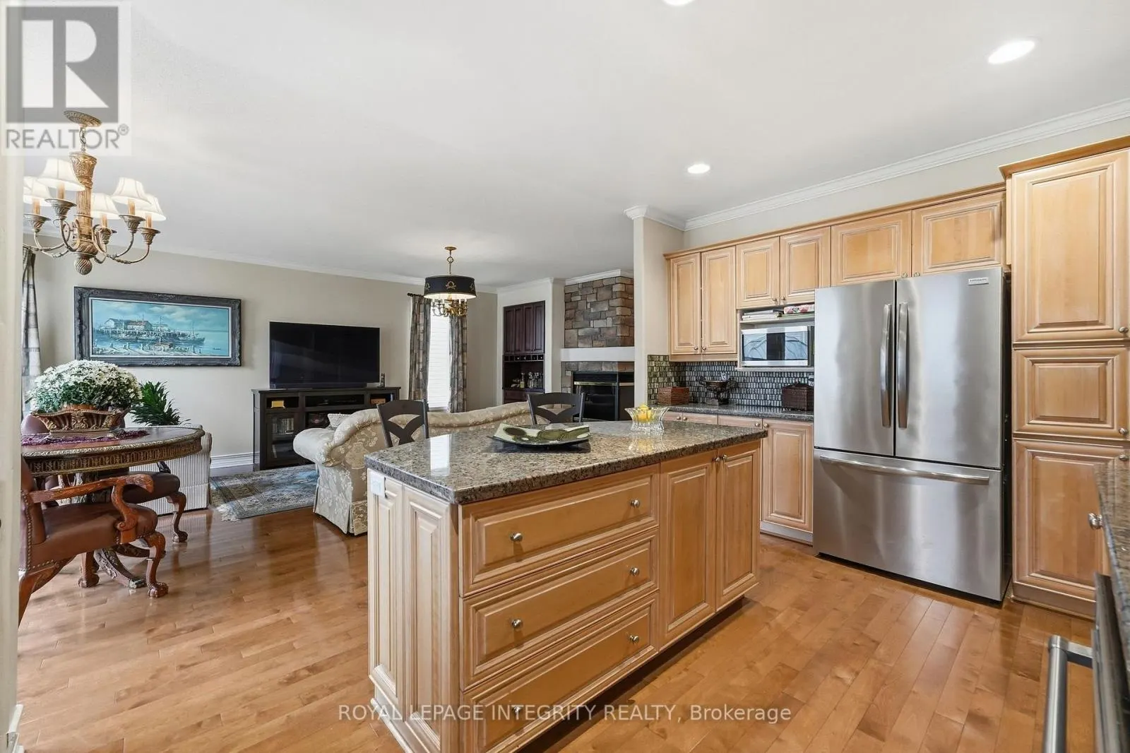 2169 VALENCEVILLE CRESCENT