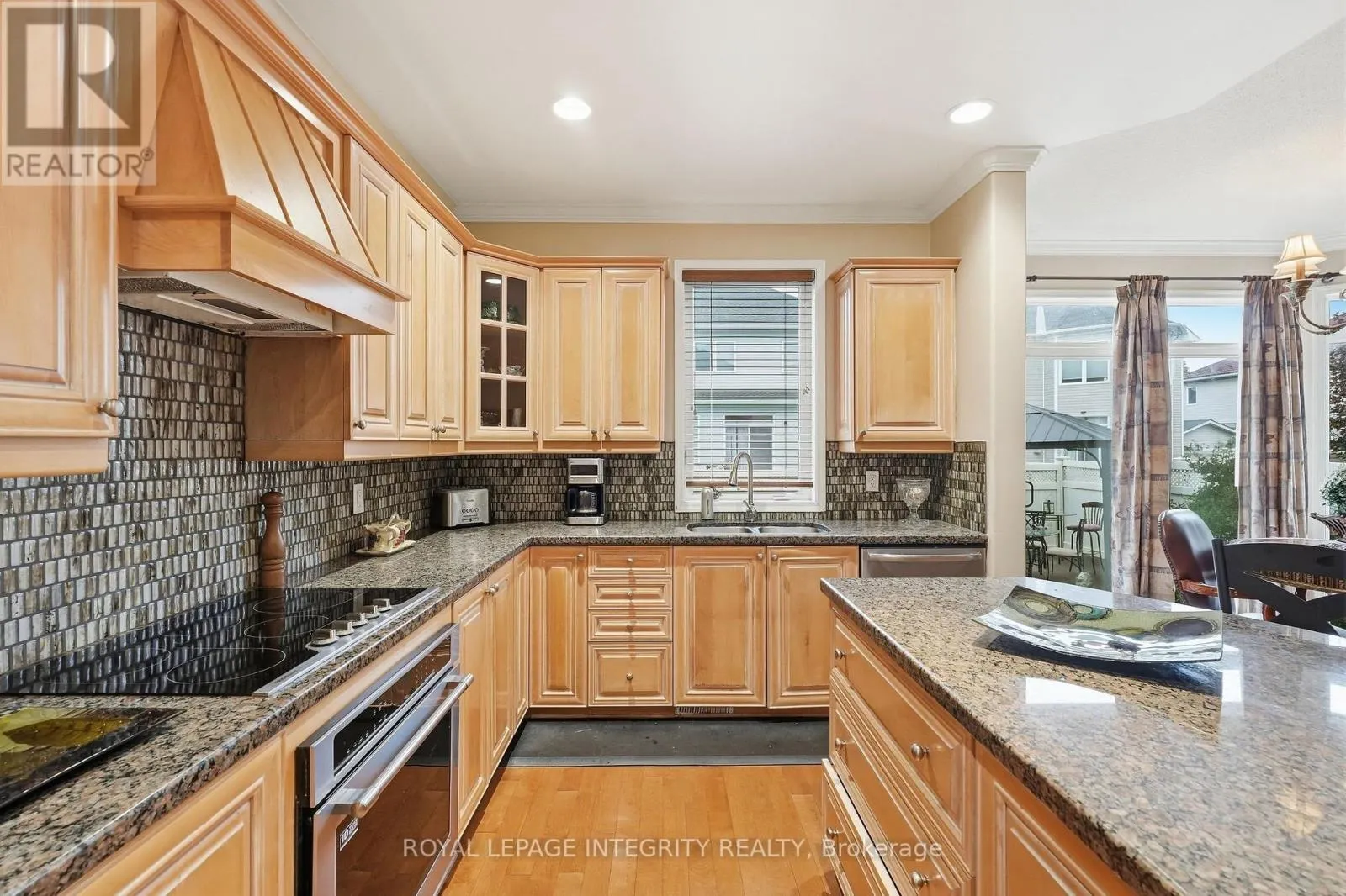 2169 VALENCEVILLE CRESCENT
