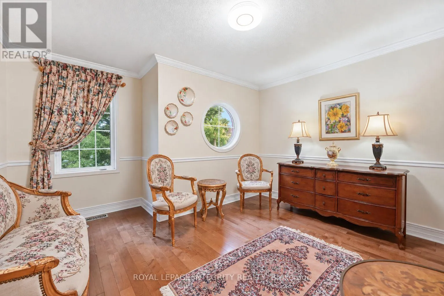 2169 VALENCEVILLE CRESCENT