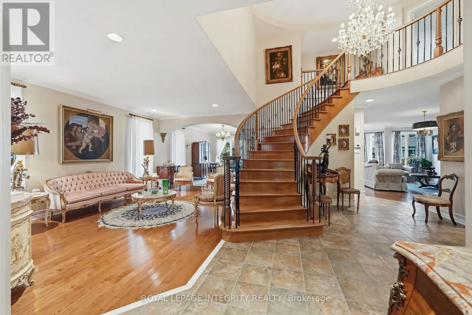 2169 VALENCEVILLE CRESCENT