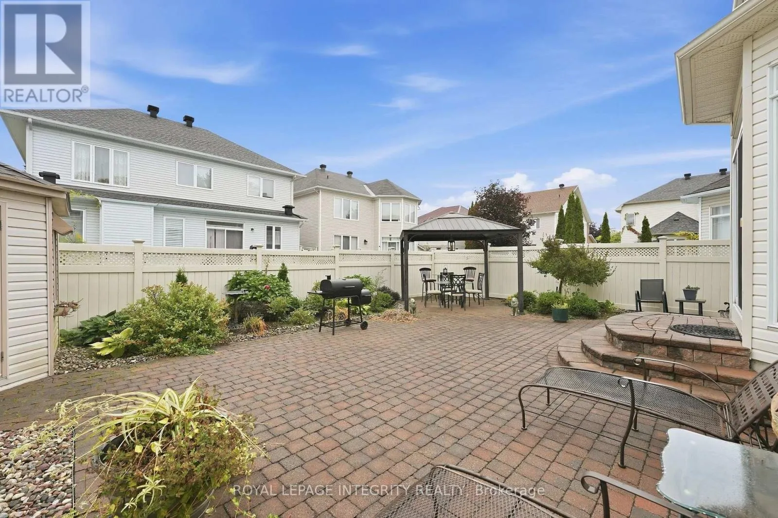 2169 VALENCEVILLE CRESCENT