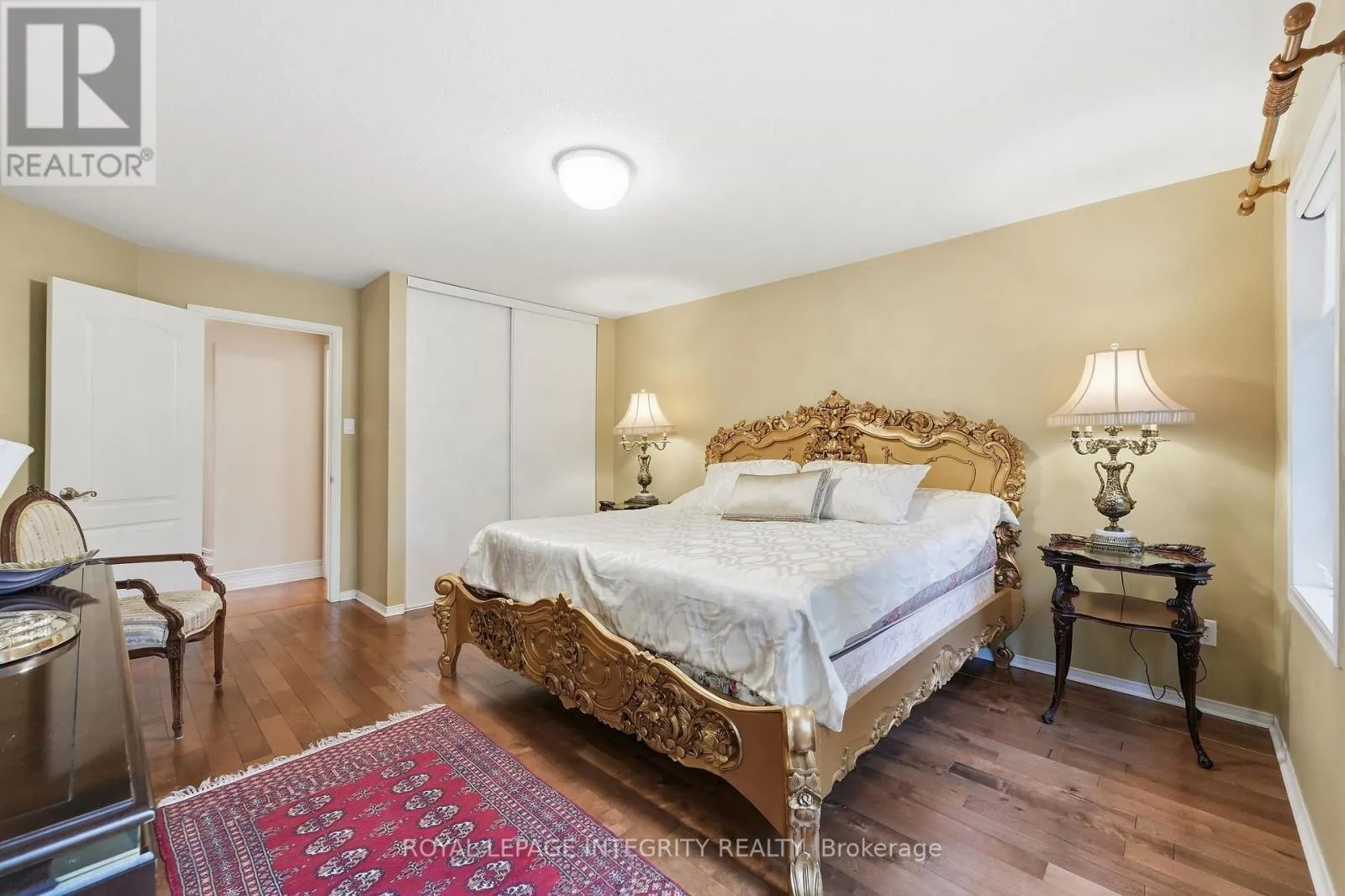 2169 VALENCEVILLE CRESCENT
