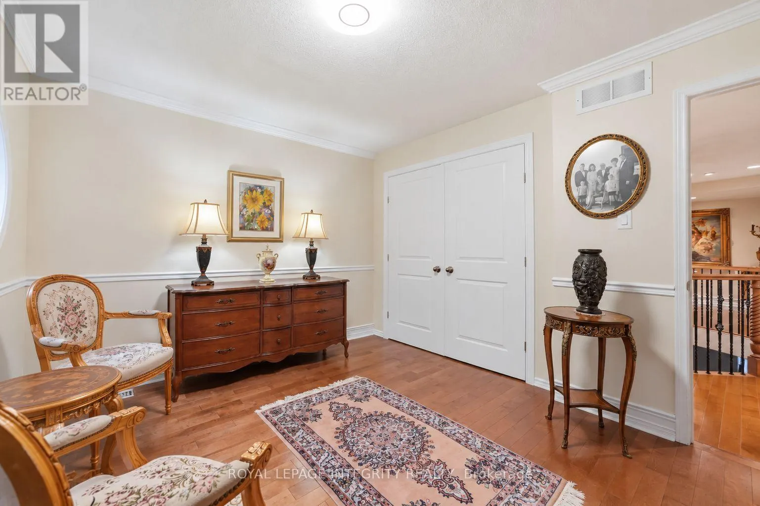 2169 VALENCEVILLE CRESCENT