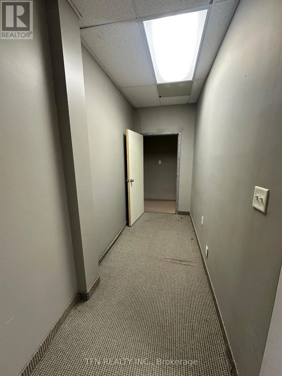 201 - 7610 TECUMSEH ROAD