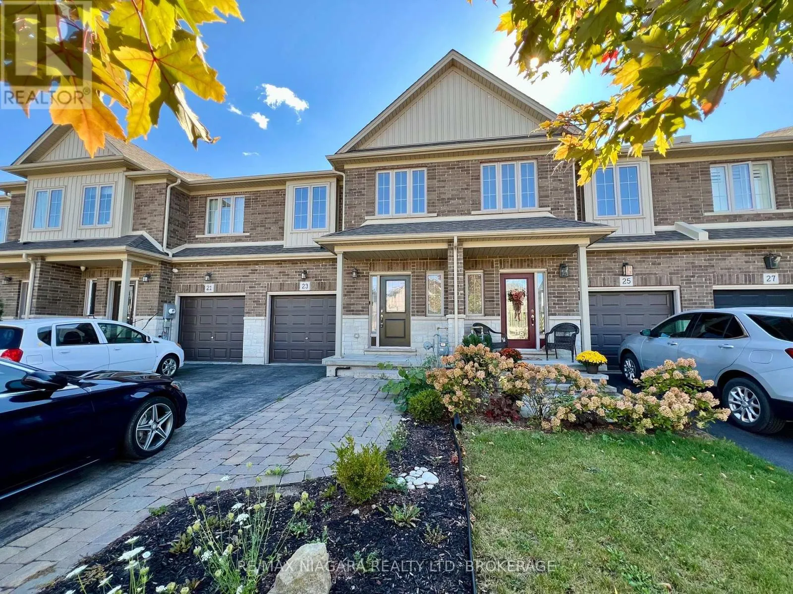 23 FAIRGROUNDS DRIVE