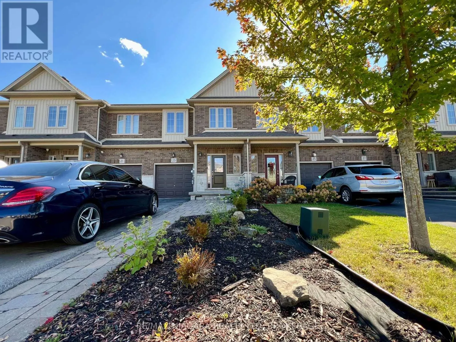 23 FAIRGROUNDS DRIVE