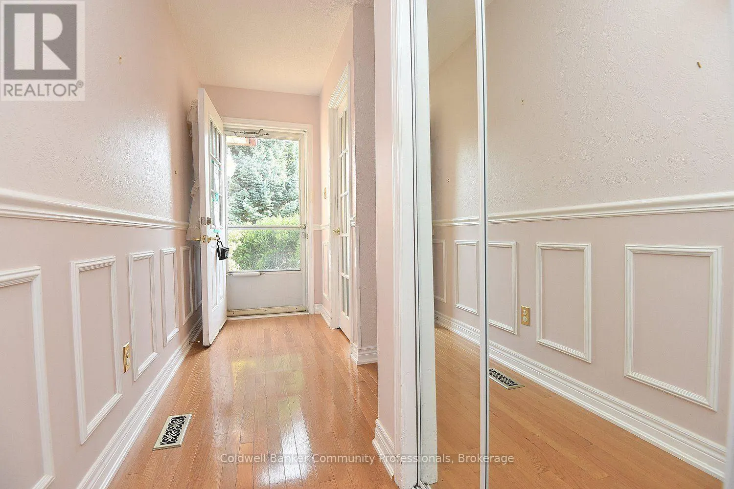 81 AYLMER CRESCENT