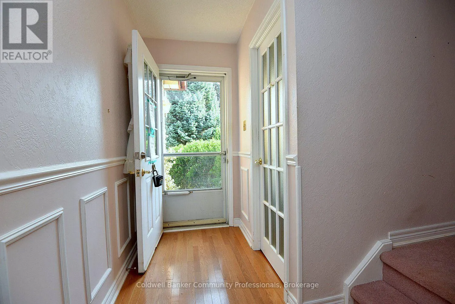 81 AYLMER CRESCENT