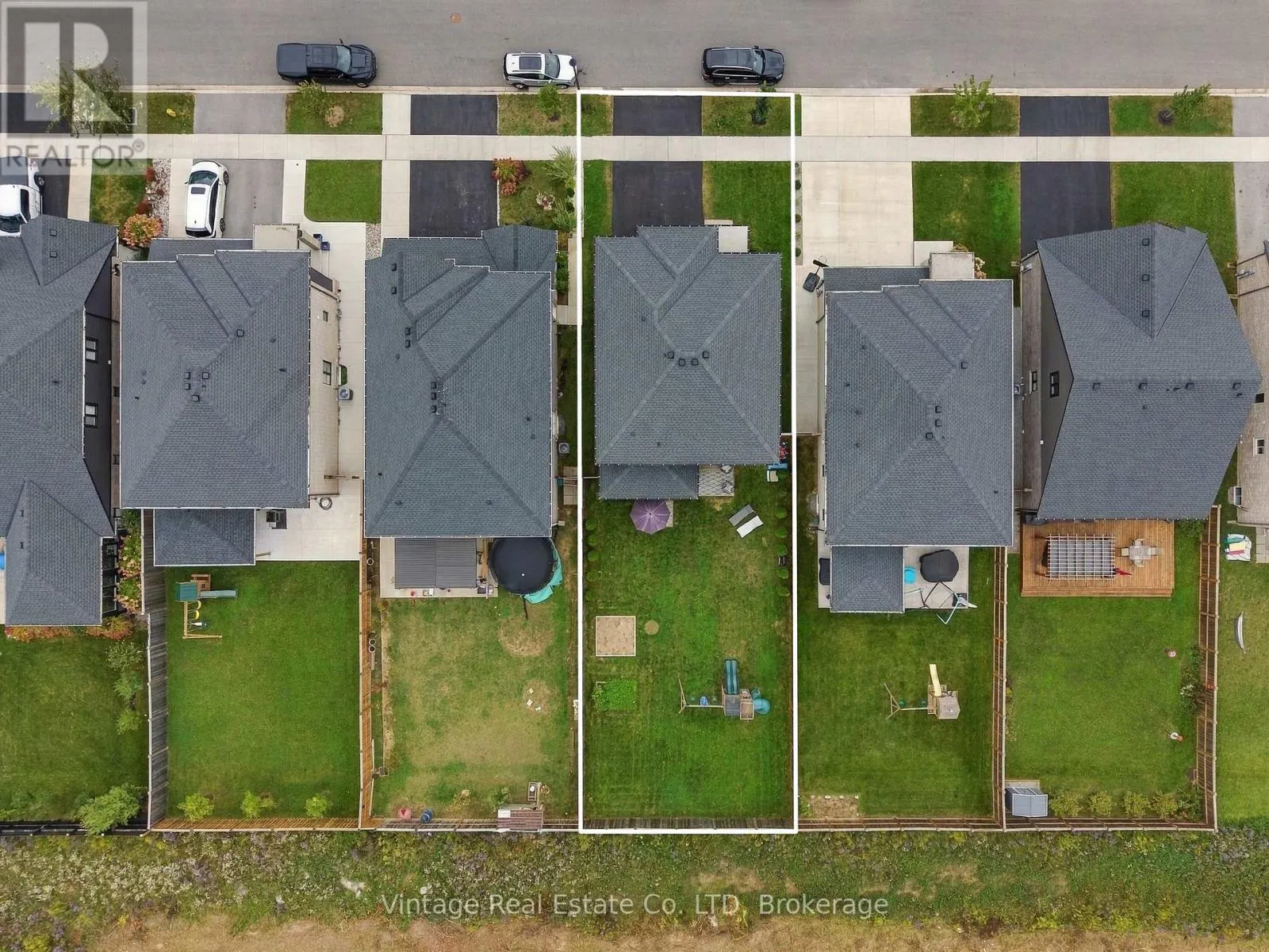 136 SUSAN DRIVE