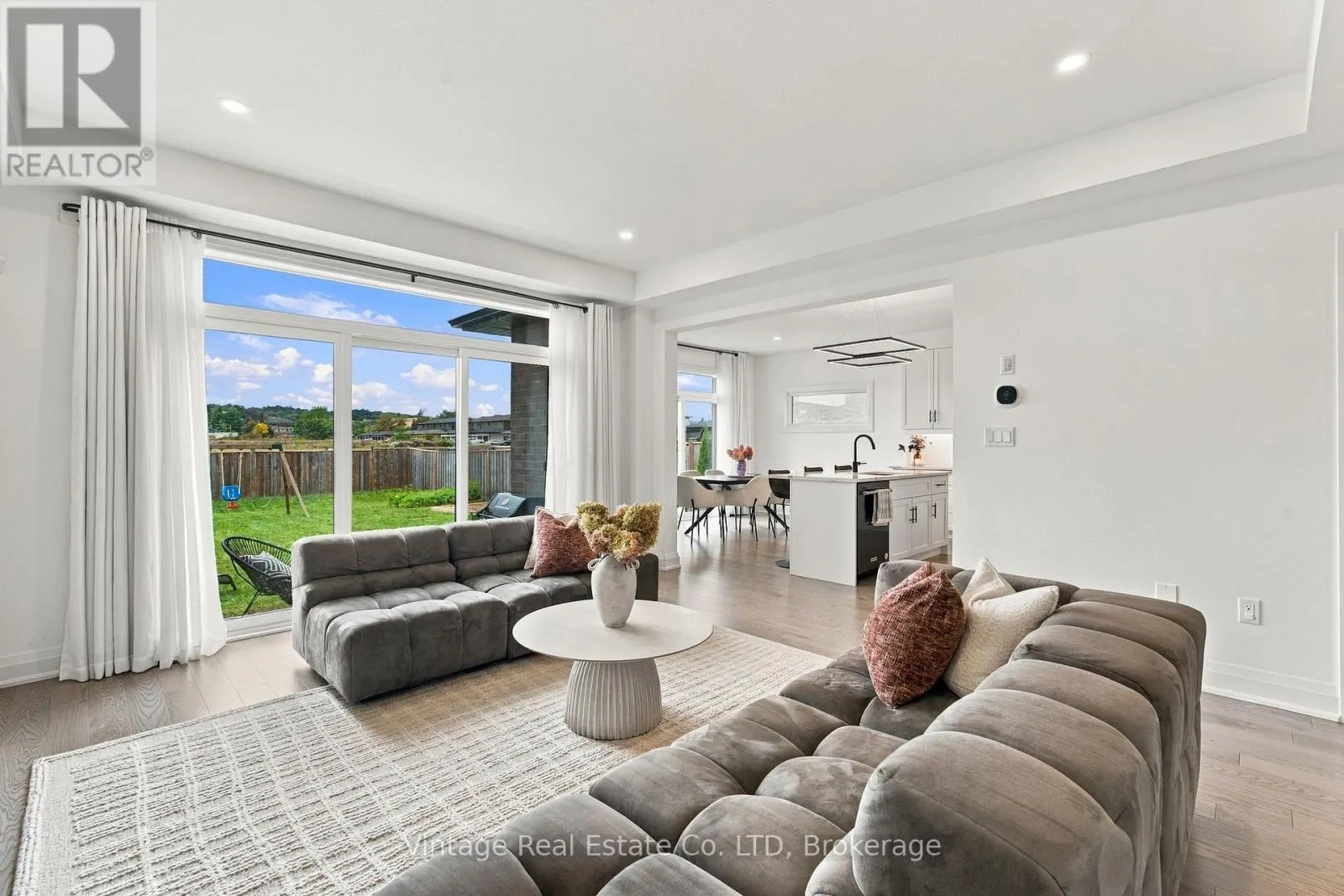136 SUSAN DRIVE
