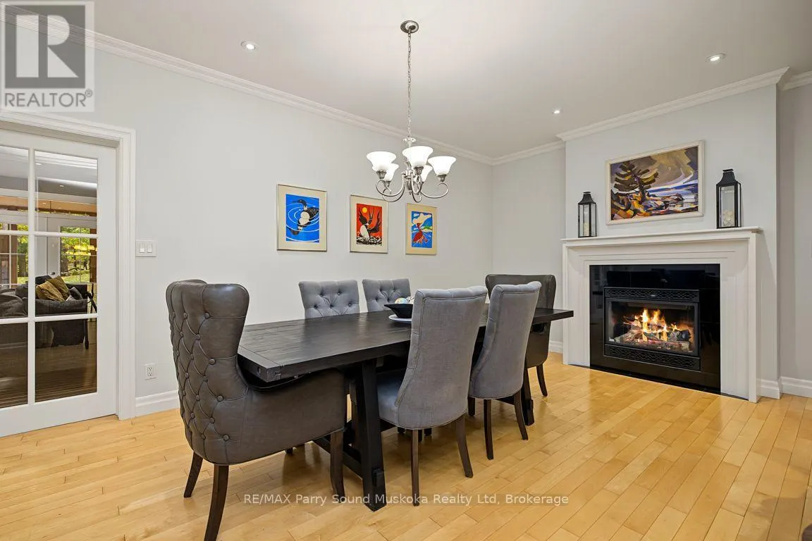 8 ANSLEY STREET