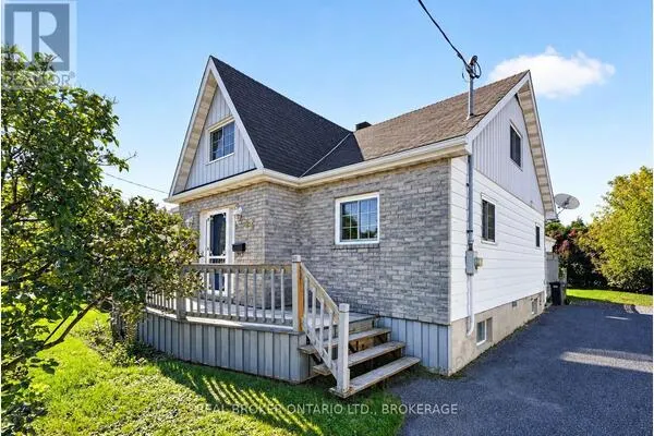 25 DUNBAR AVENUE