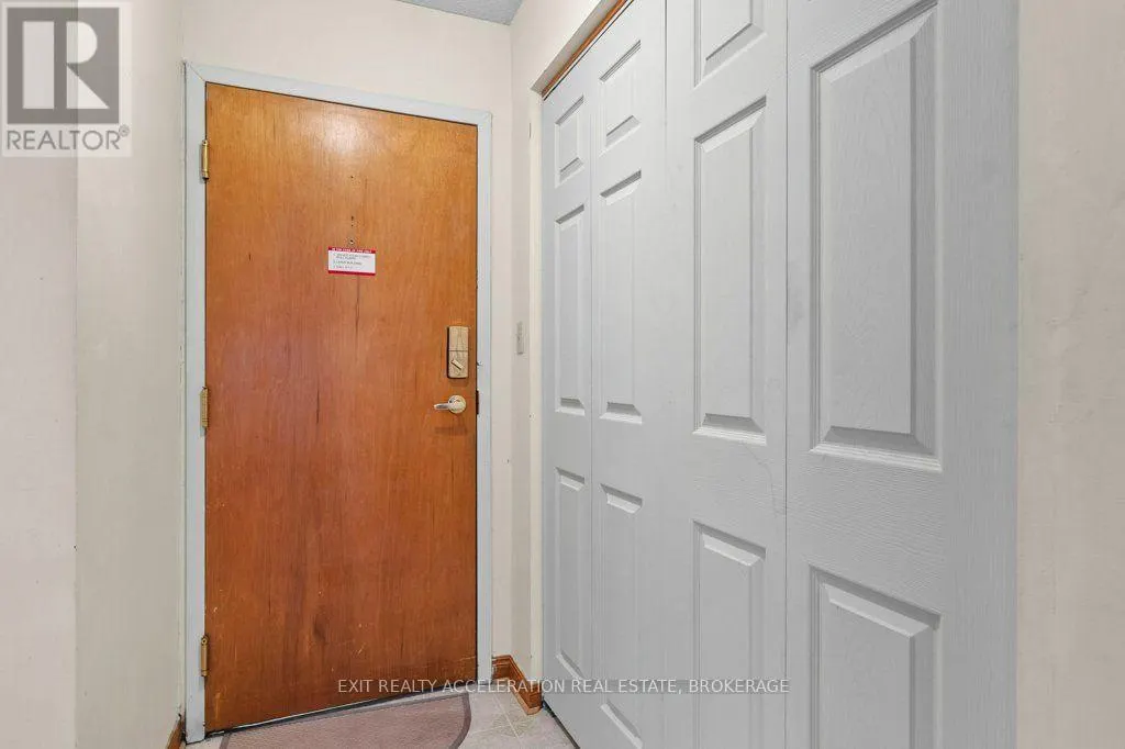 106 - 7 CENTRE STREET S #106