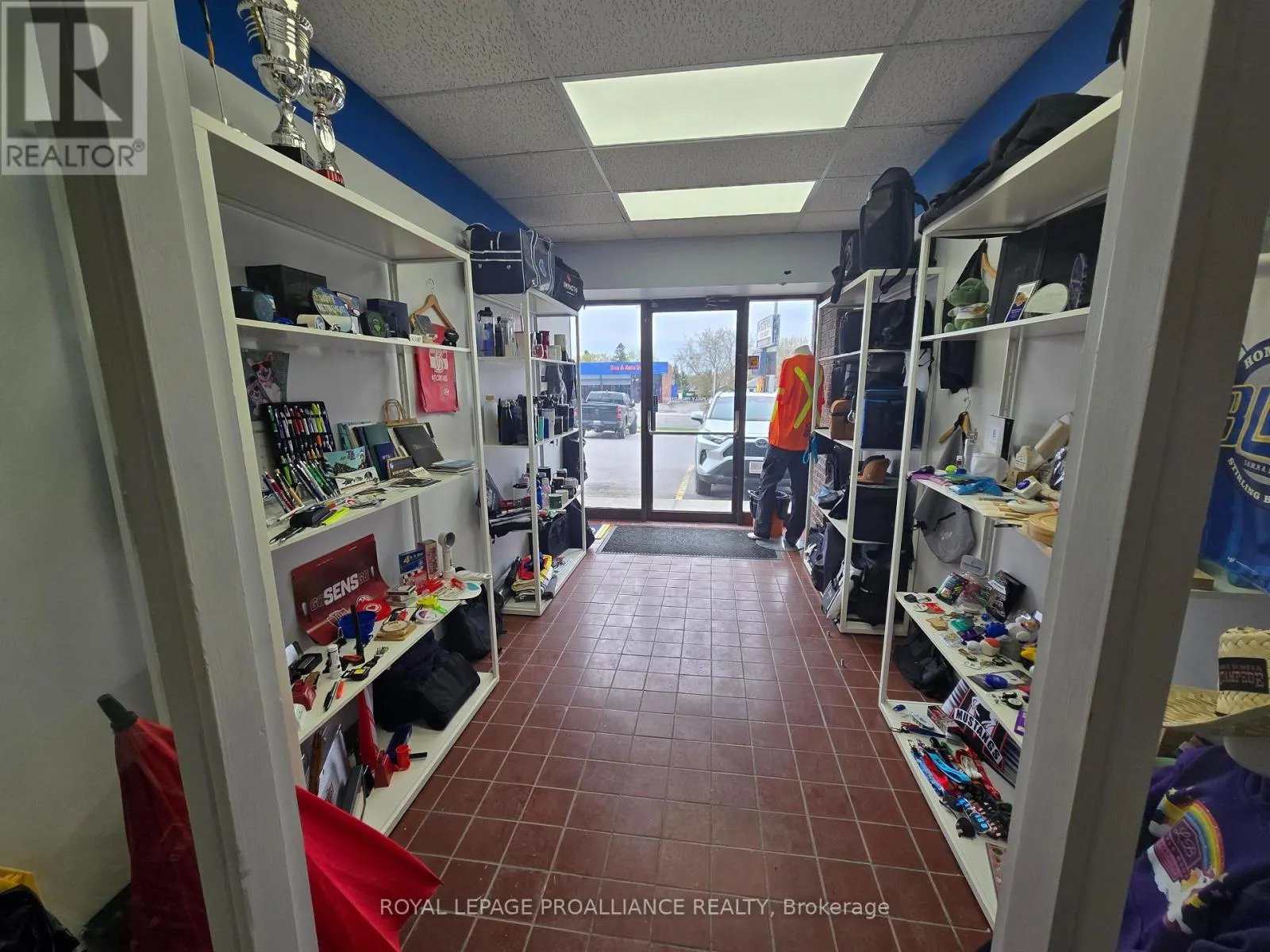 2 - 205 NORTH FRONT STREET #2