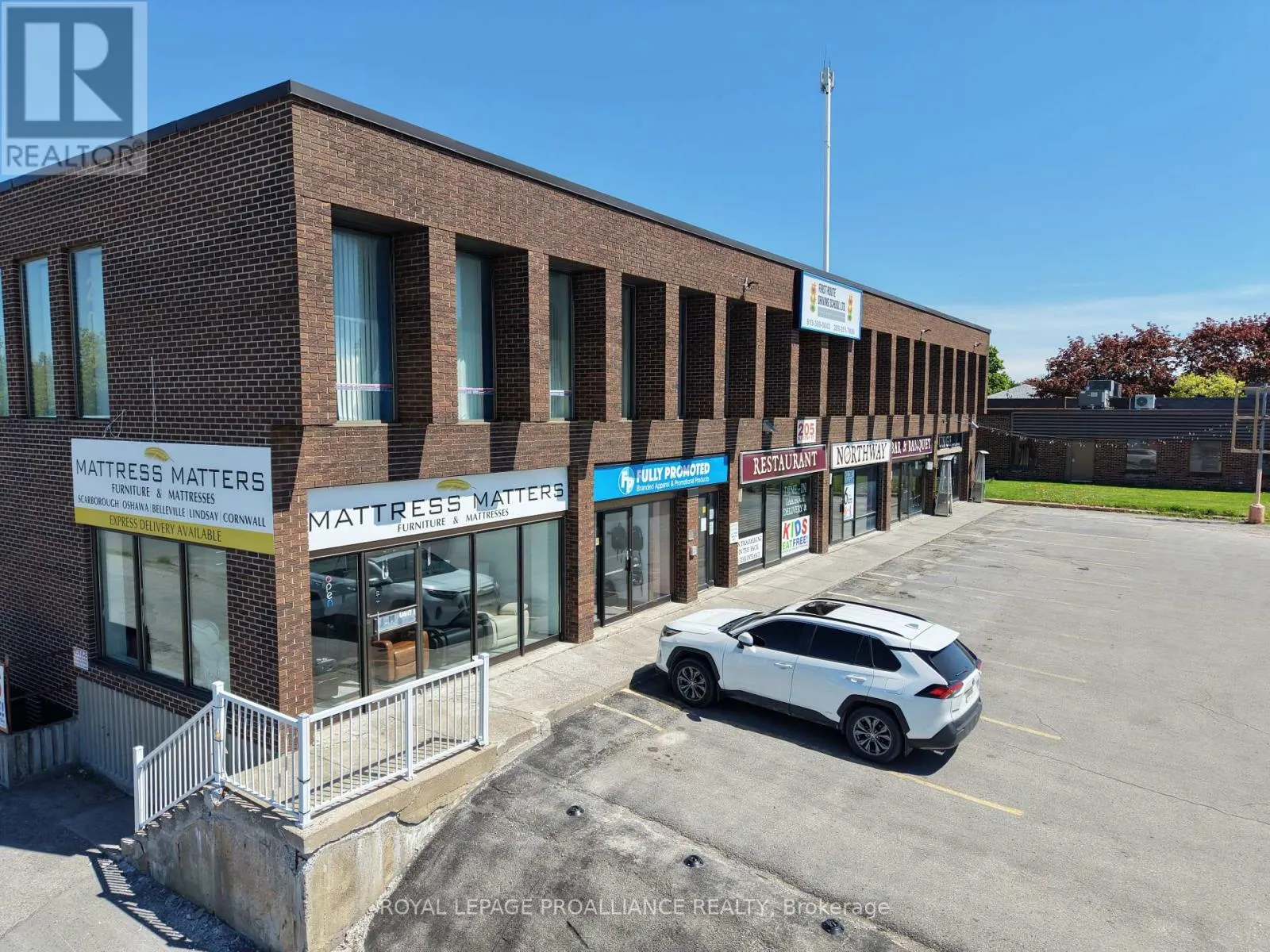 2 - 205 NORTH FRONT STREET #2
