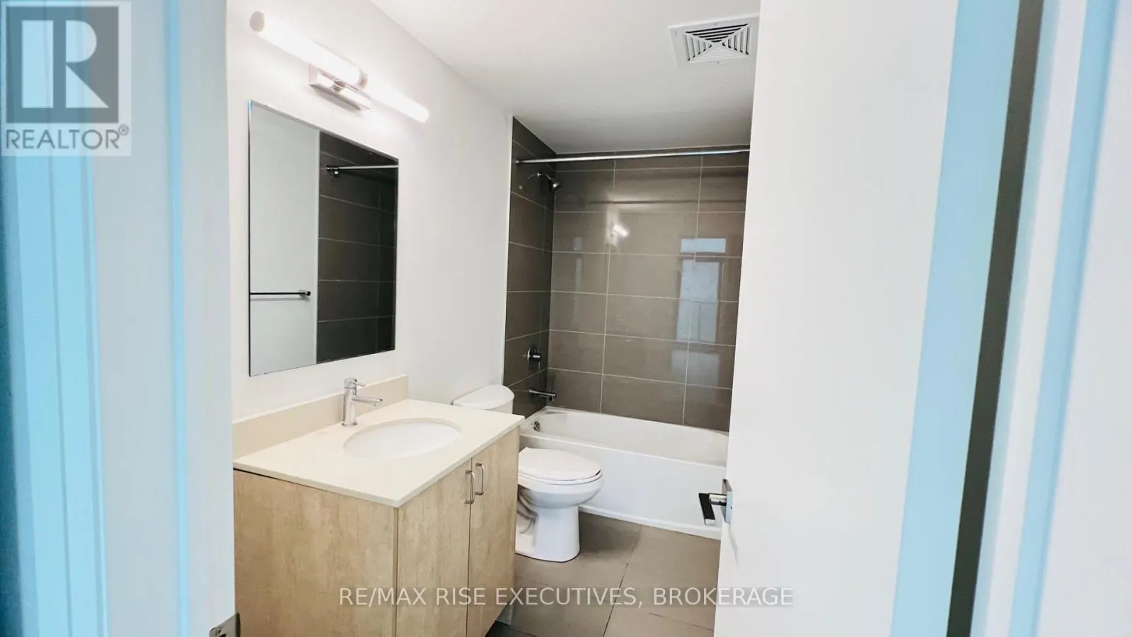 314 - 223 PRINCESS STREET #314