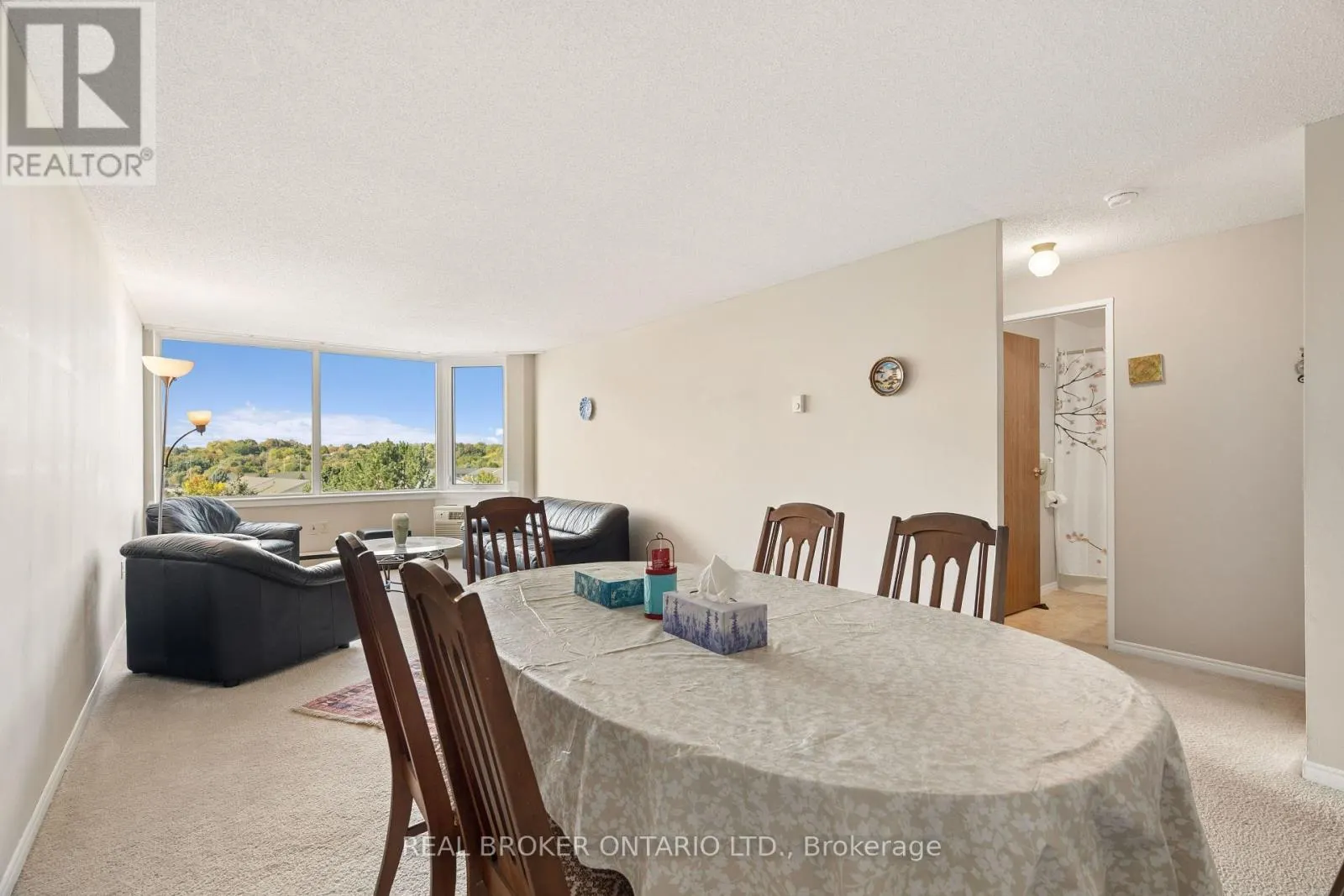 508 - 35 GREEN VALLEY DRIVE
