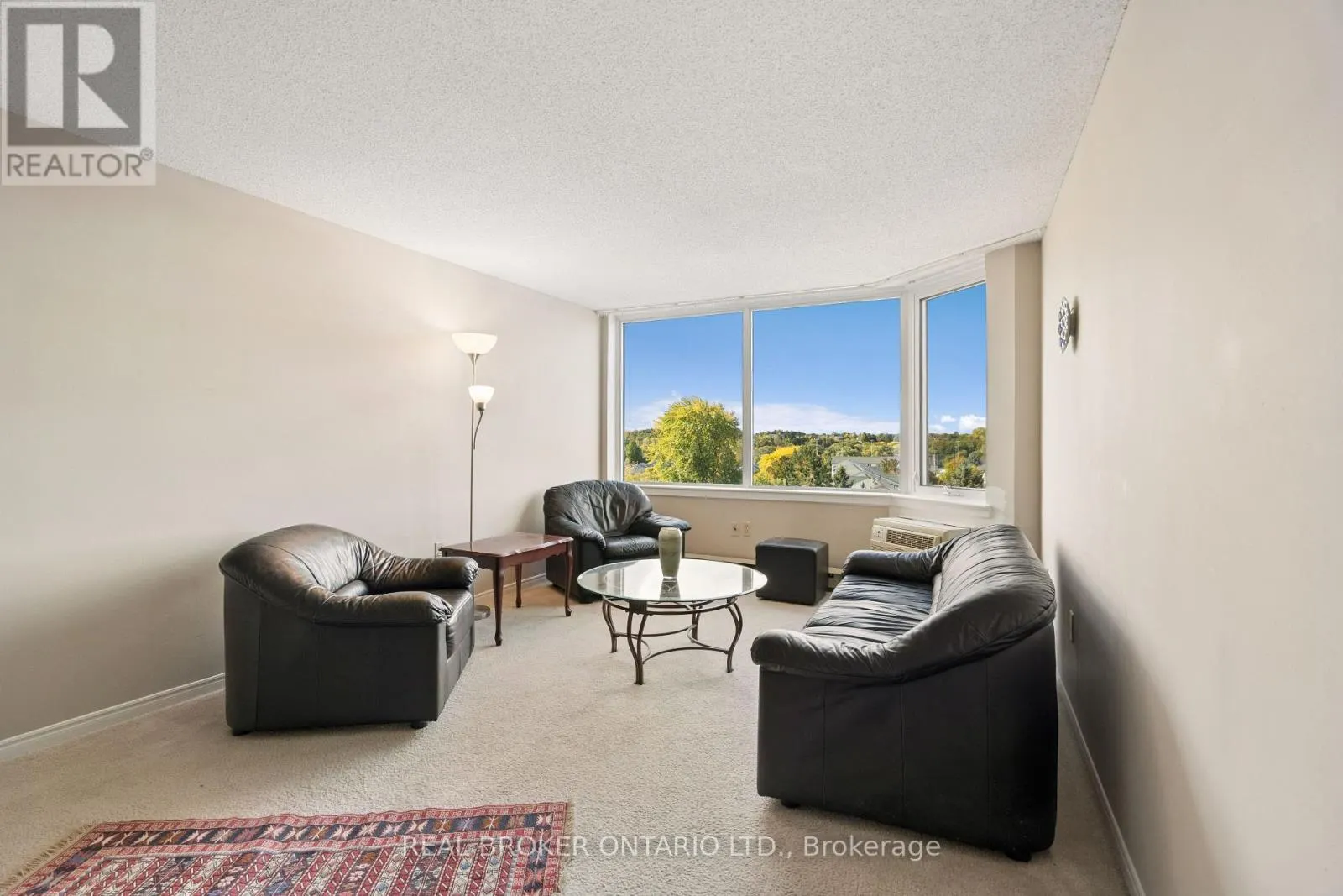 508 - 35 GREEN VALLEY DRIVE