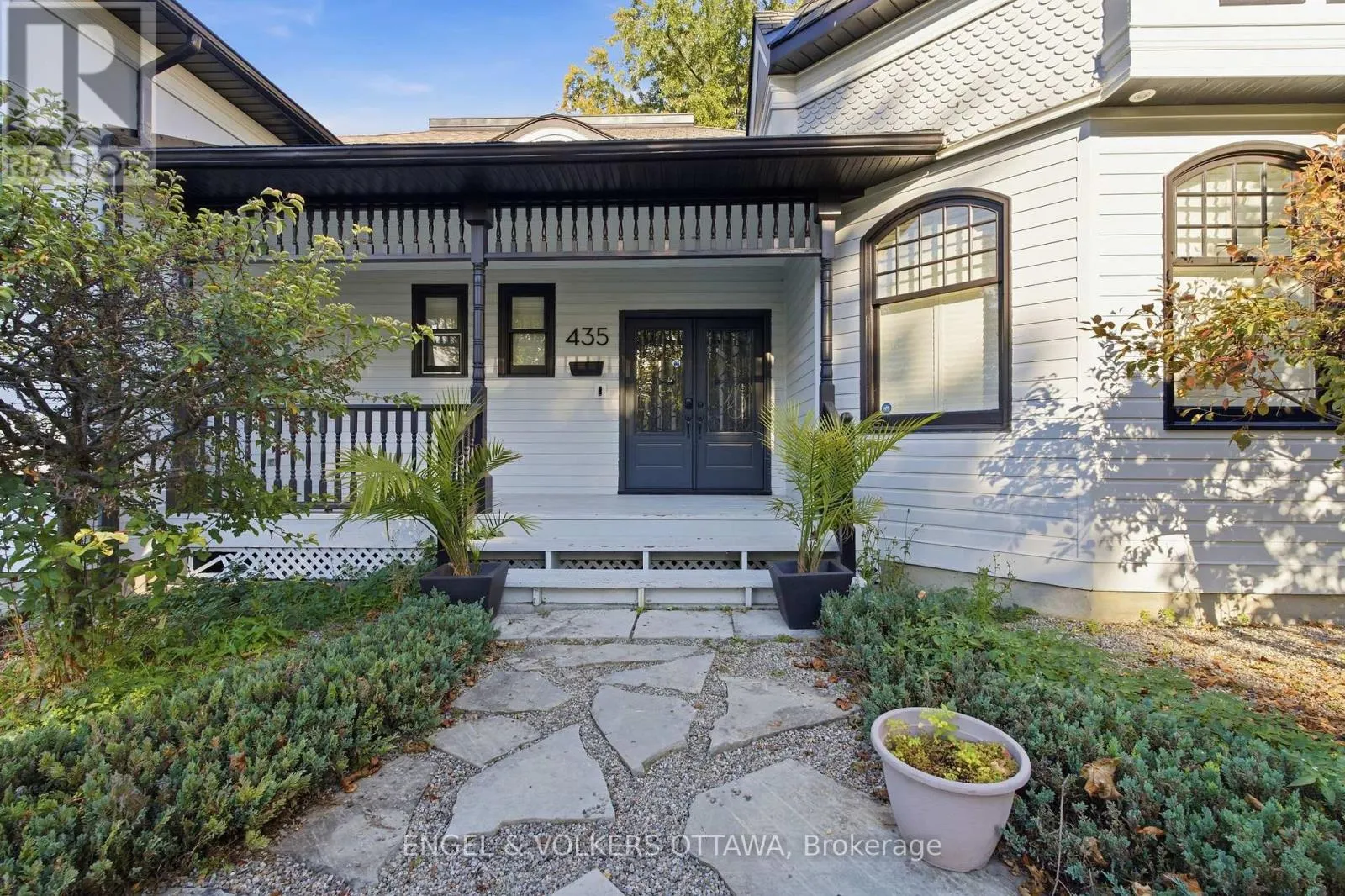 435 WESTMINSTER AVENUE
