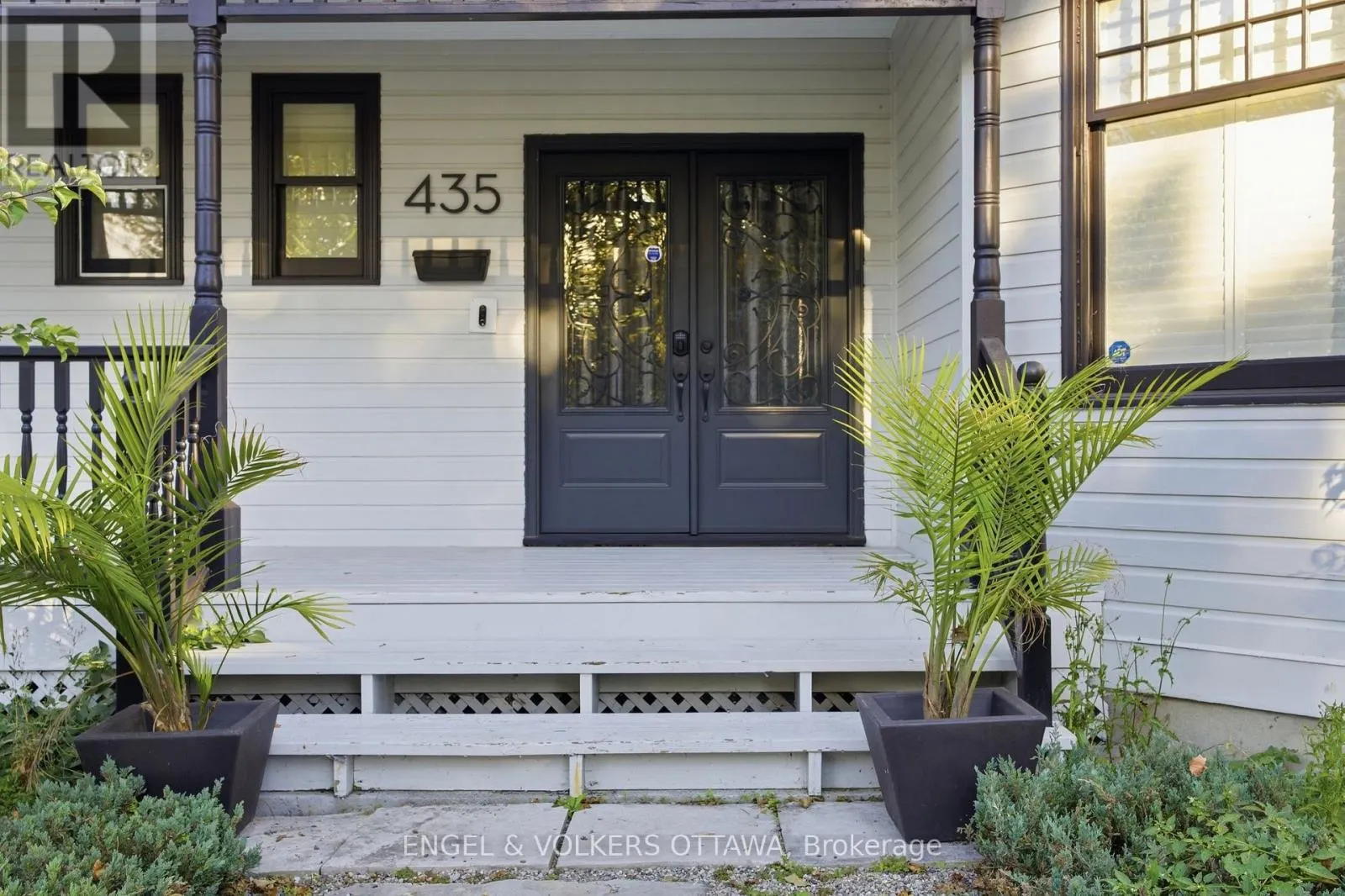 435 WESTMINSTER AVENUE