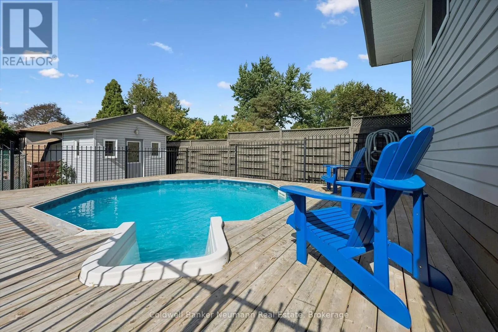 16 ARGYLE DRIVE