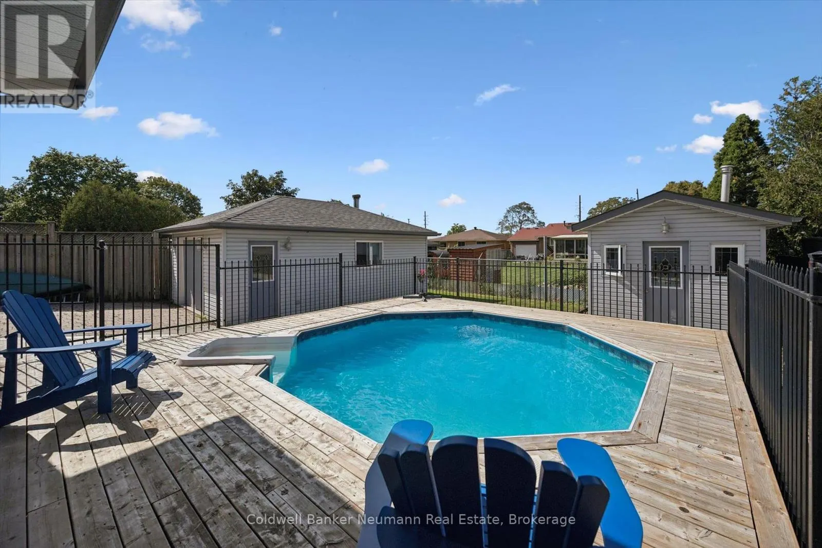 16 ARGYLE DRIVE