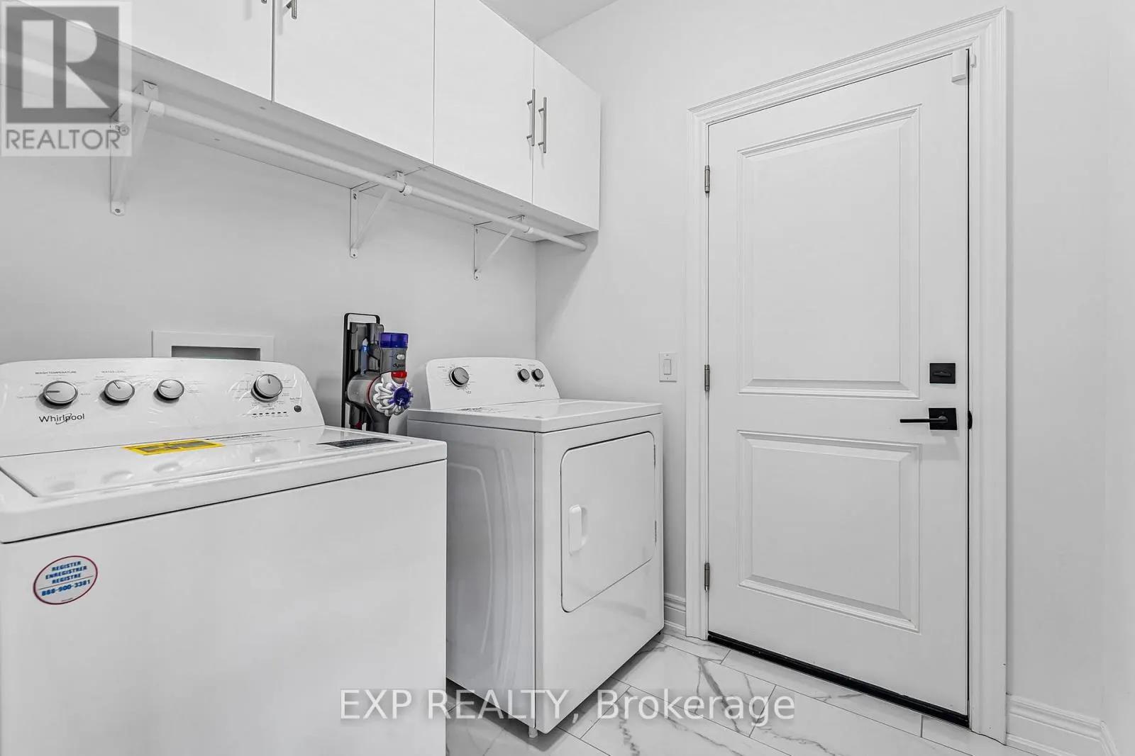 4242 VILLAGE CREEK DRIVE