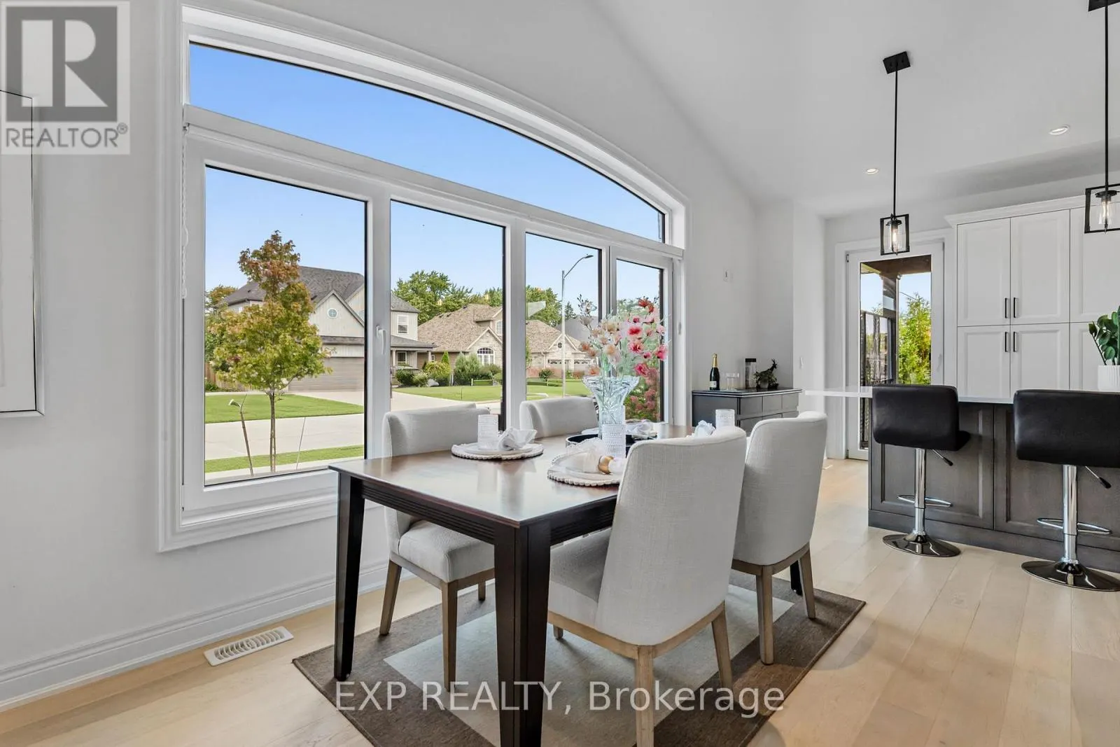 4242 VILLAGE CREEK DRIVE