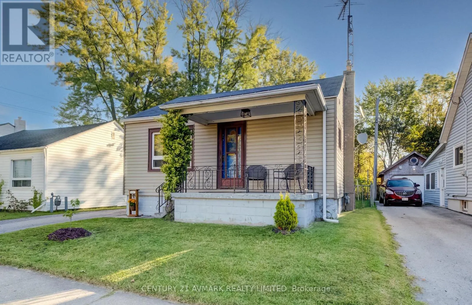 48 DUNKIRK ROAD