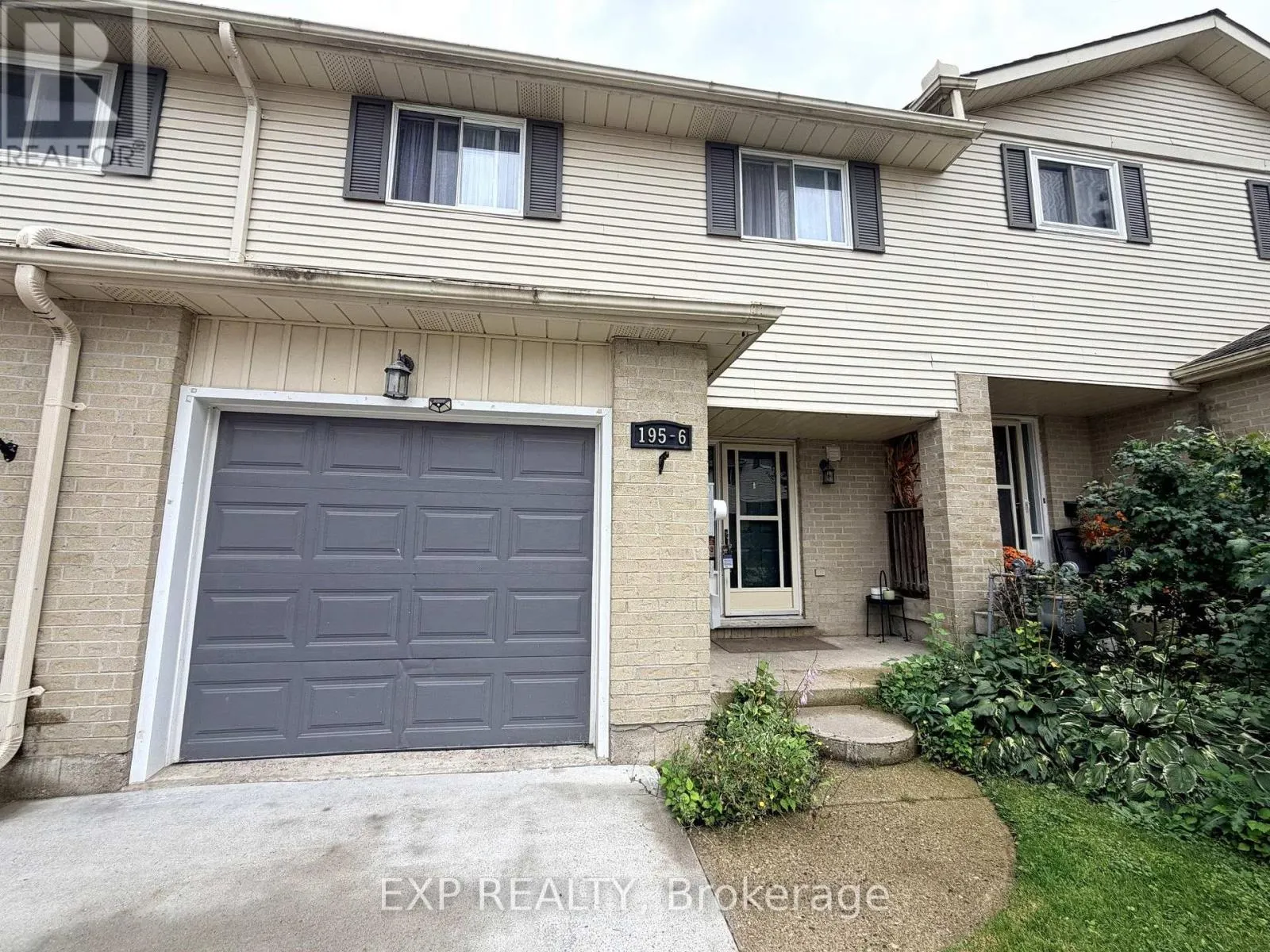 6 - 195 FERGUSON DRIVE
