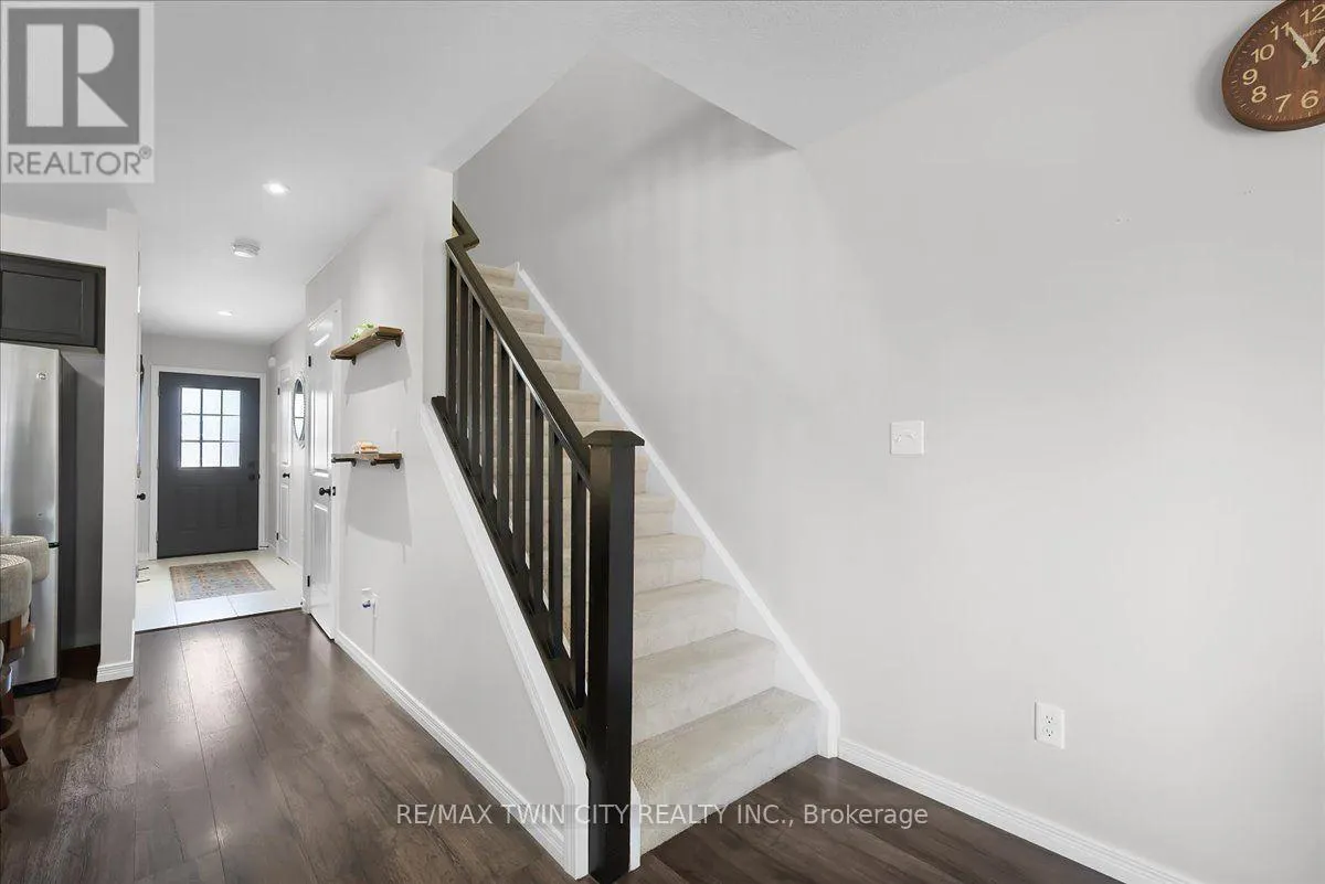 72 MEADOWRIDGE STREET