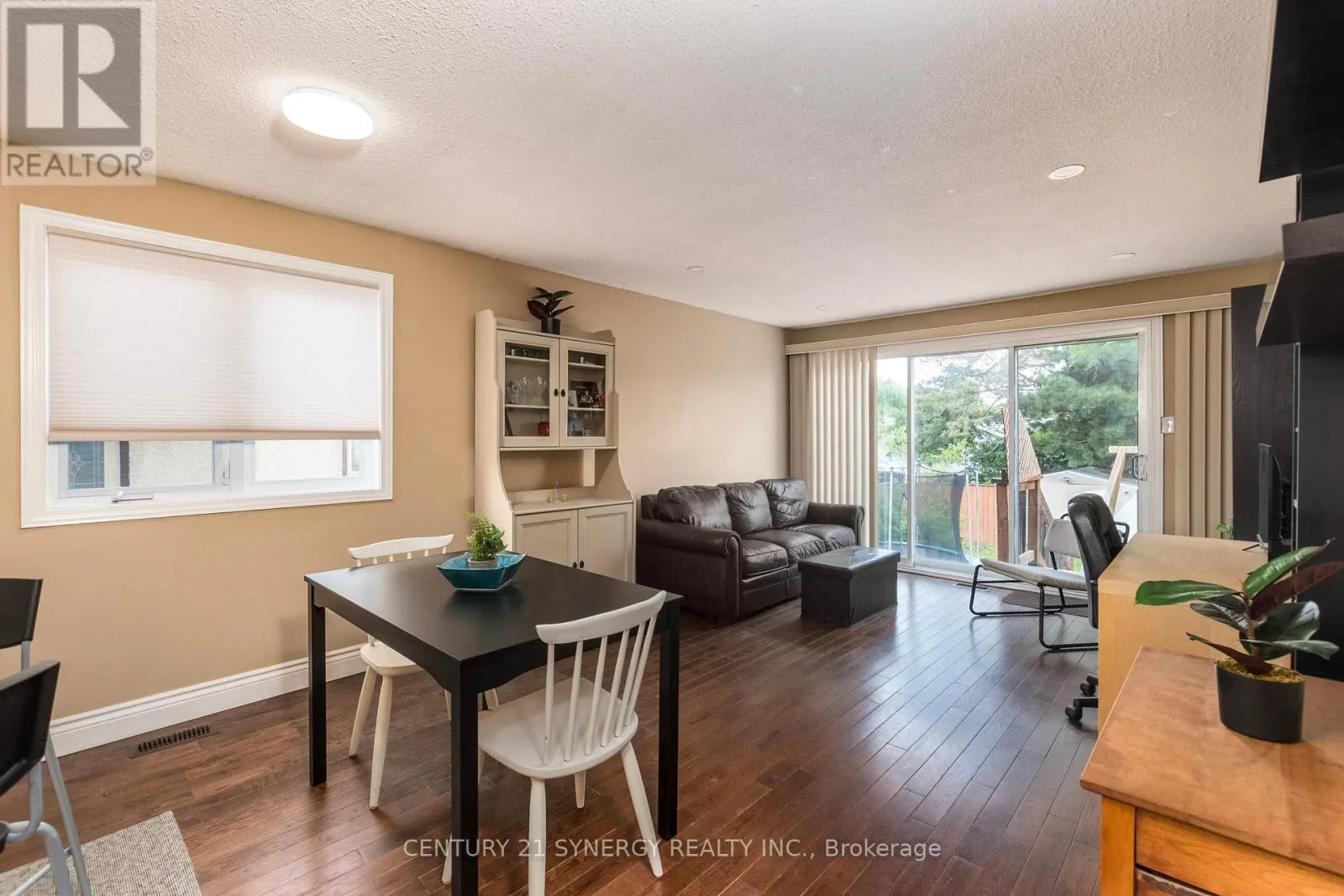68 SHELDRAKE DRIVE