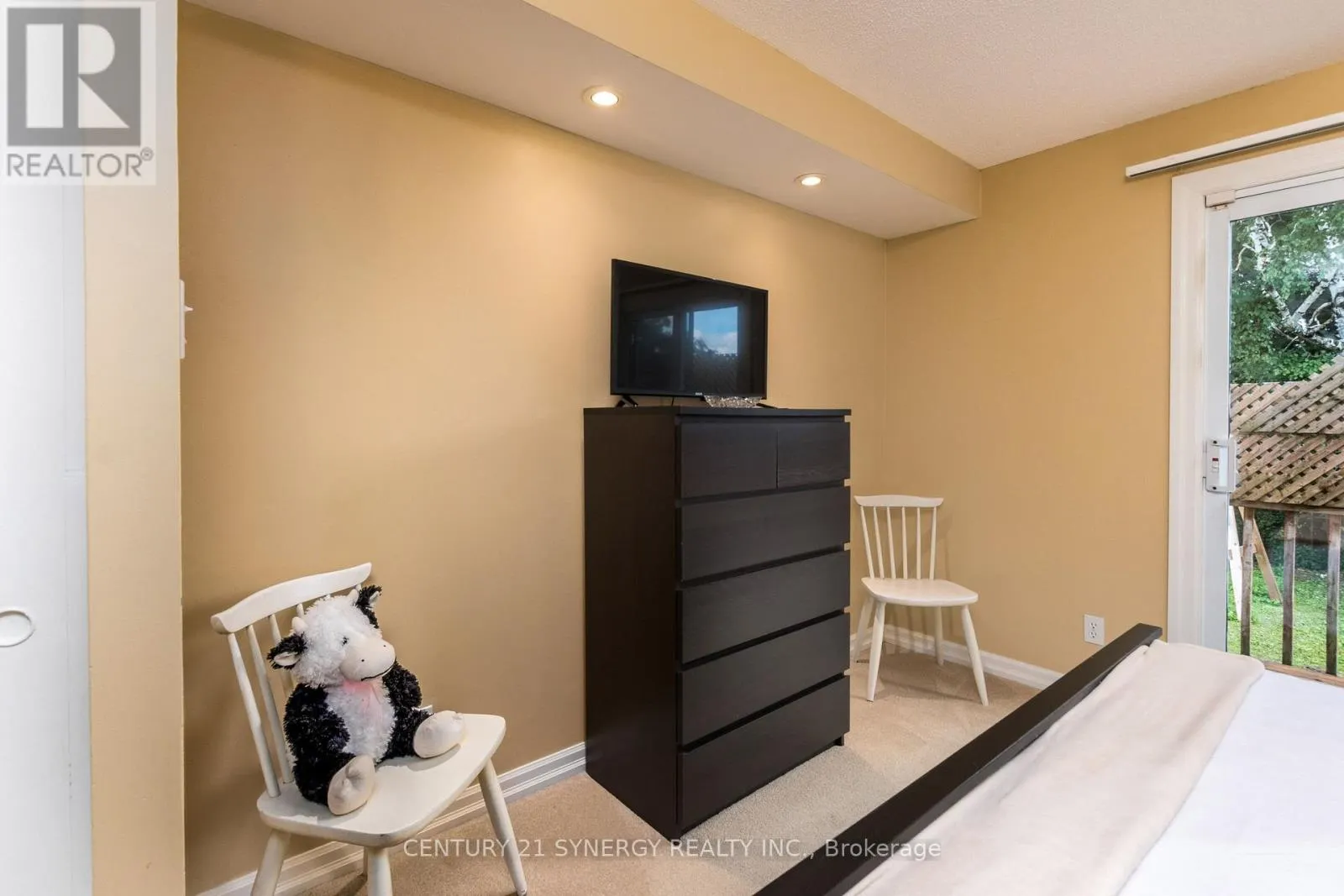 68 SHELDRAKE DRIVE