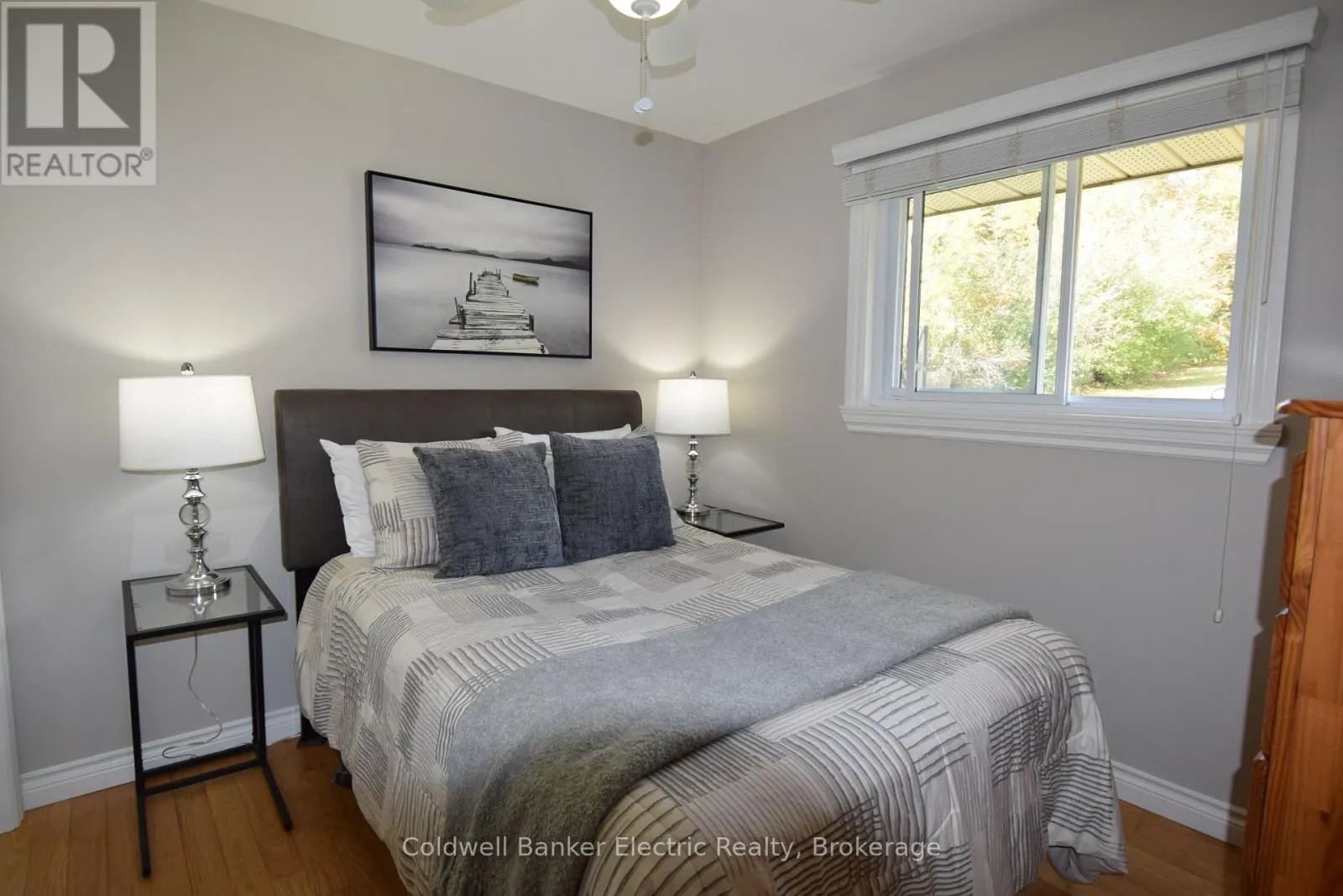 282 GIFFORD DRIVE