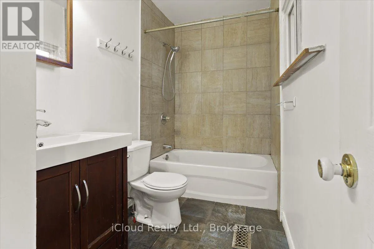 29 BIGGAR AVENUE
