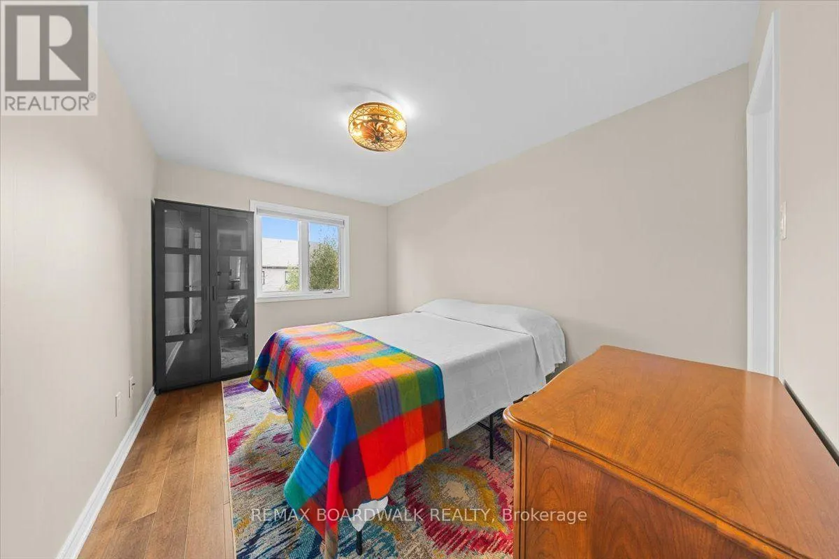 248 MUNRO STREET