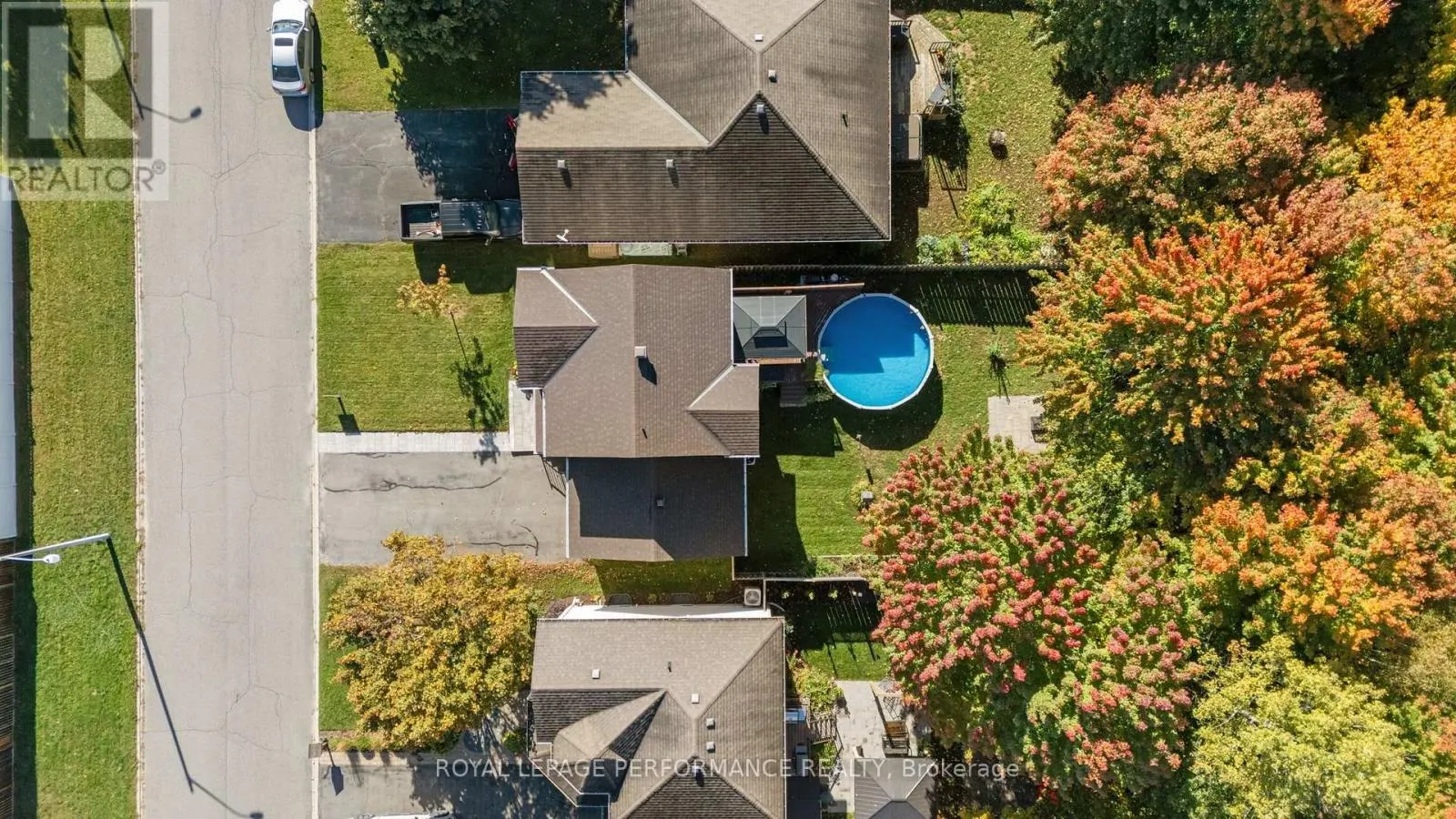 34 GIROUX STREET